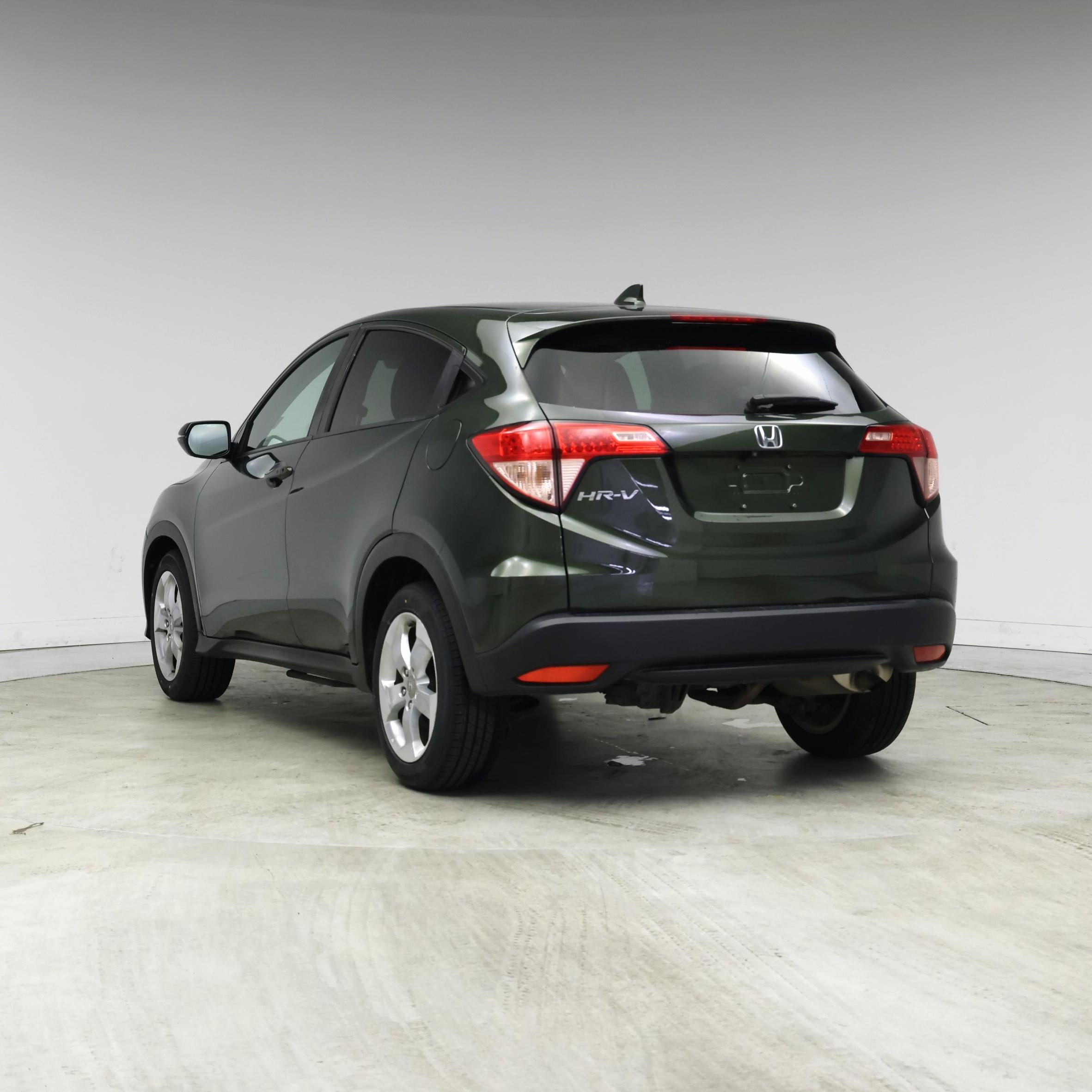 Thumbnail: 2016 Honda HR-V - 2
