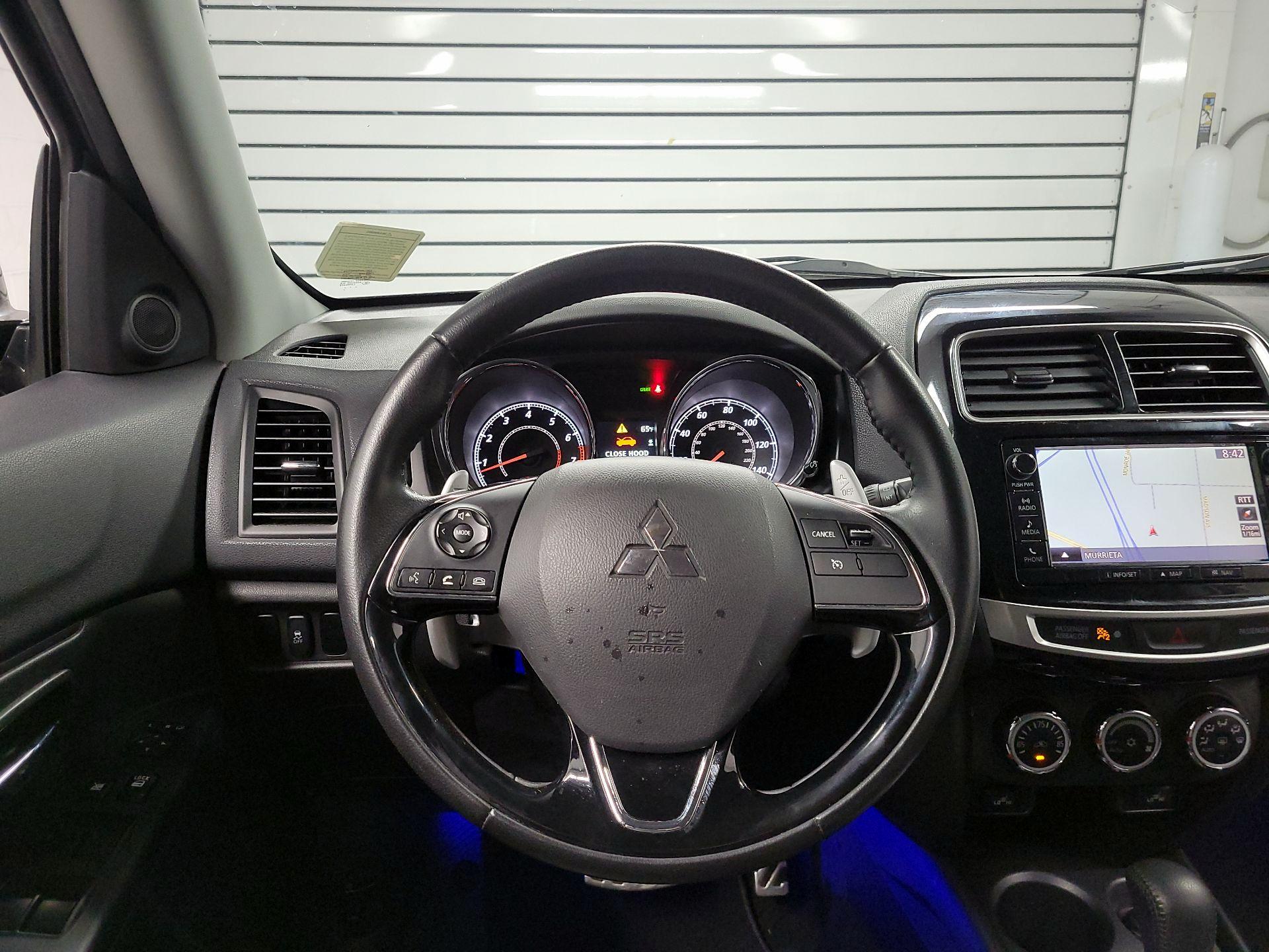 Thumbnail: 2017 Mitsubishi Outlander Sport - 10