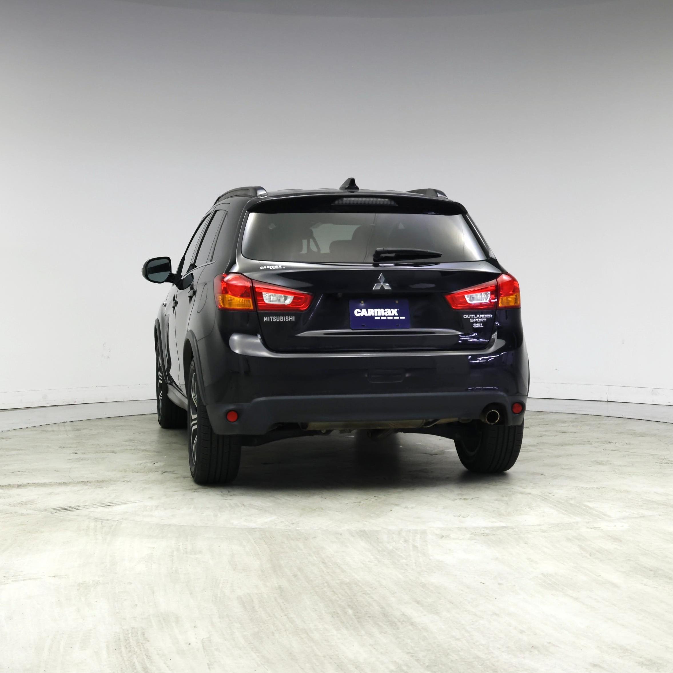 Thumbnail: 2017 Mitsubishi Outlander Sport - 6