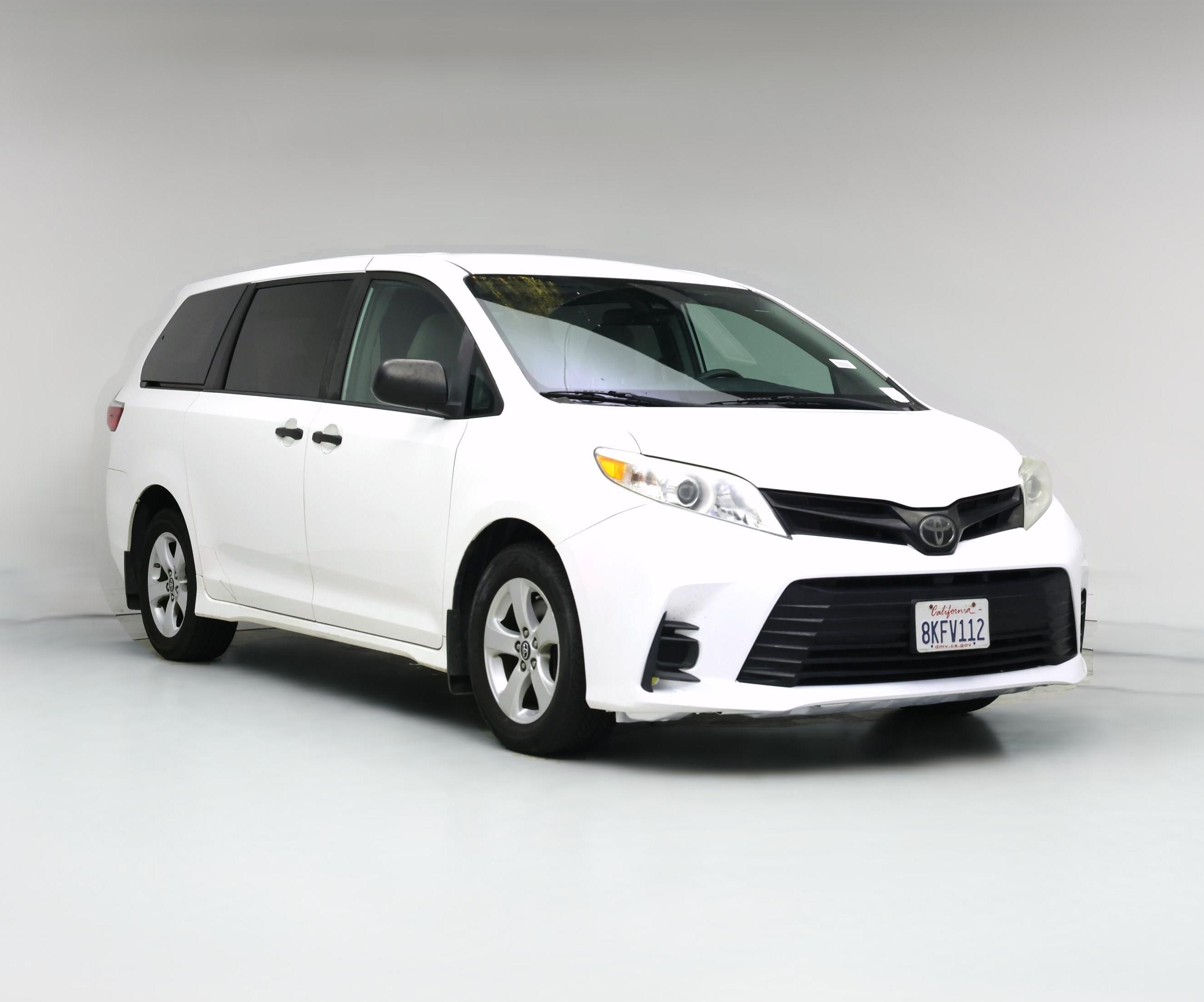 Thumbnail: 2019 Toyota Sienna - 1