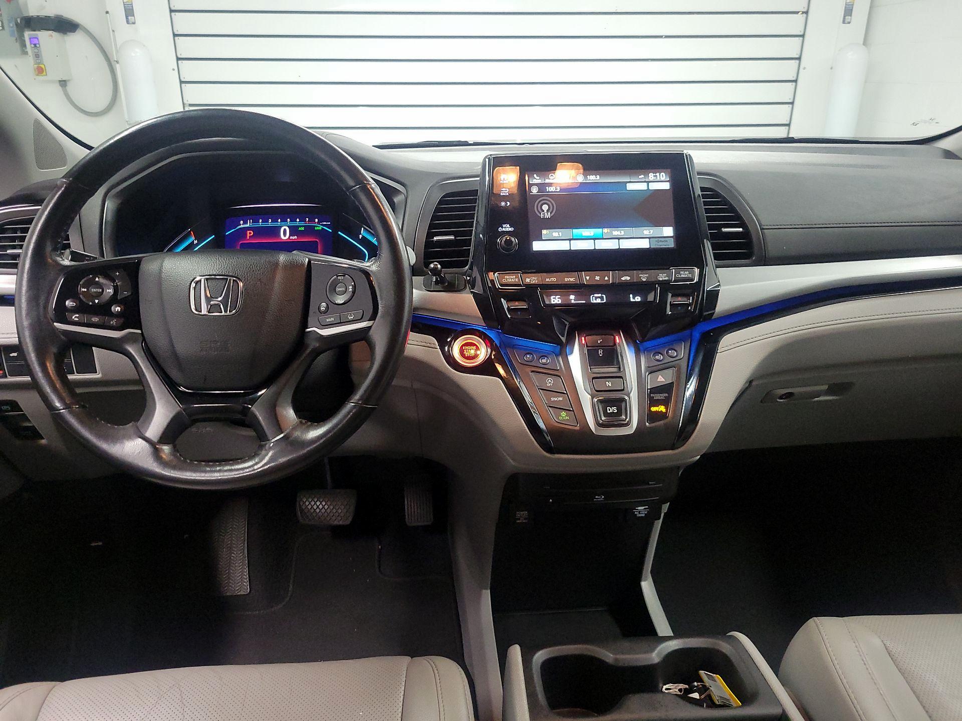 Thumbnail: 2018 Honda Odyssey - 9