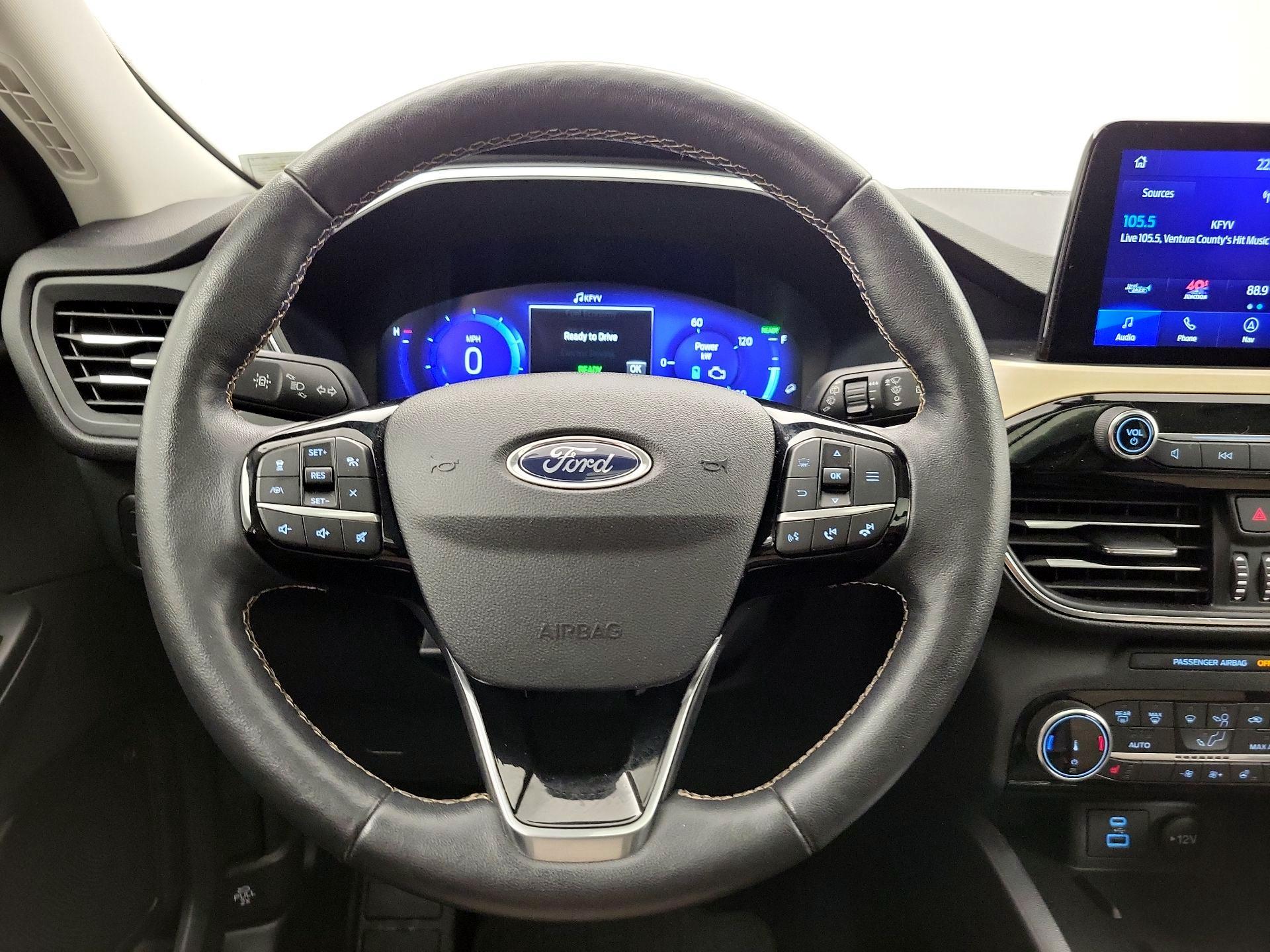 Thumbnail: 2022 Ford Escape - 10