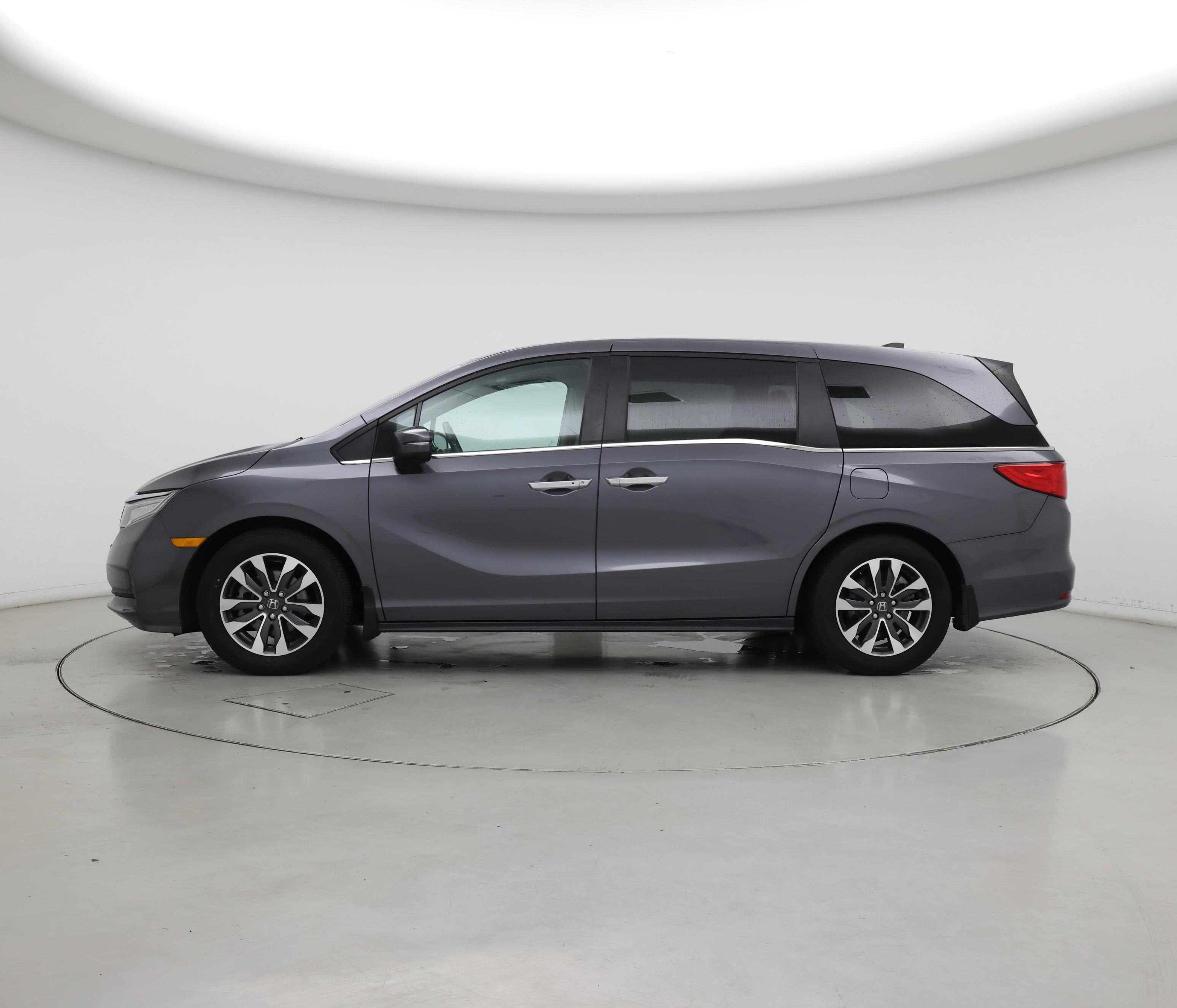 Thumbnail: 2022 Honda Odyssey - 3