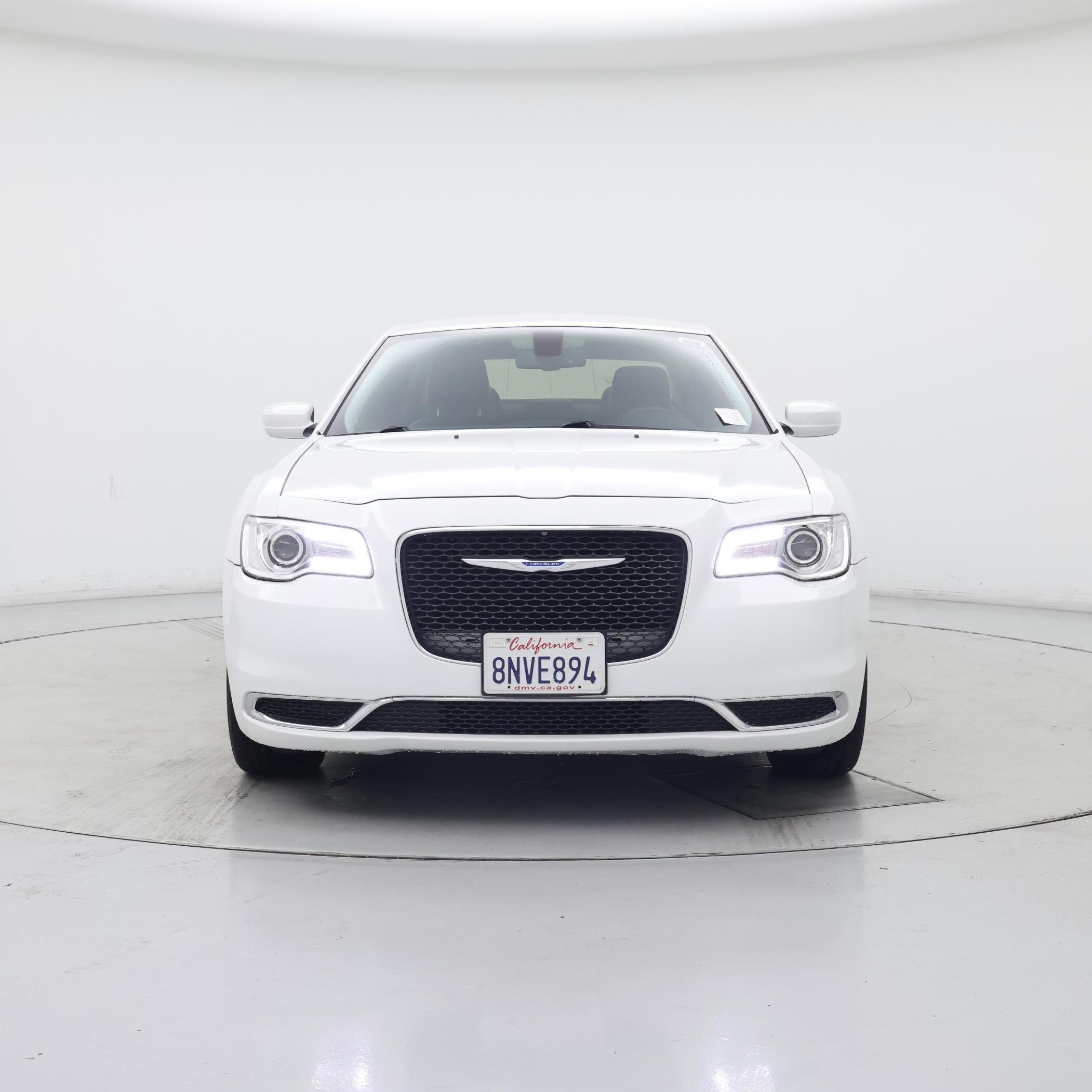 Thumbnail: 2018 Chrysler 300 - 5