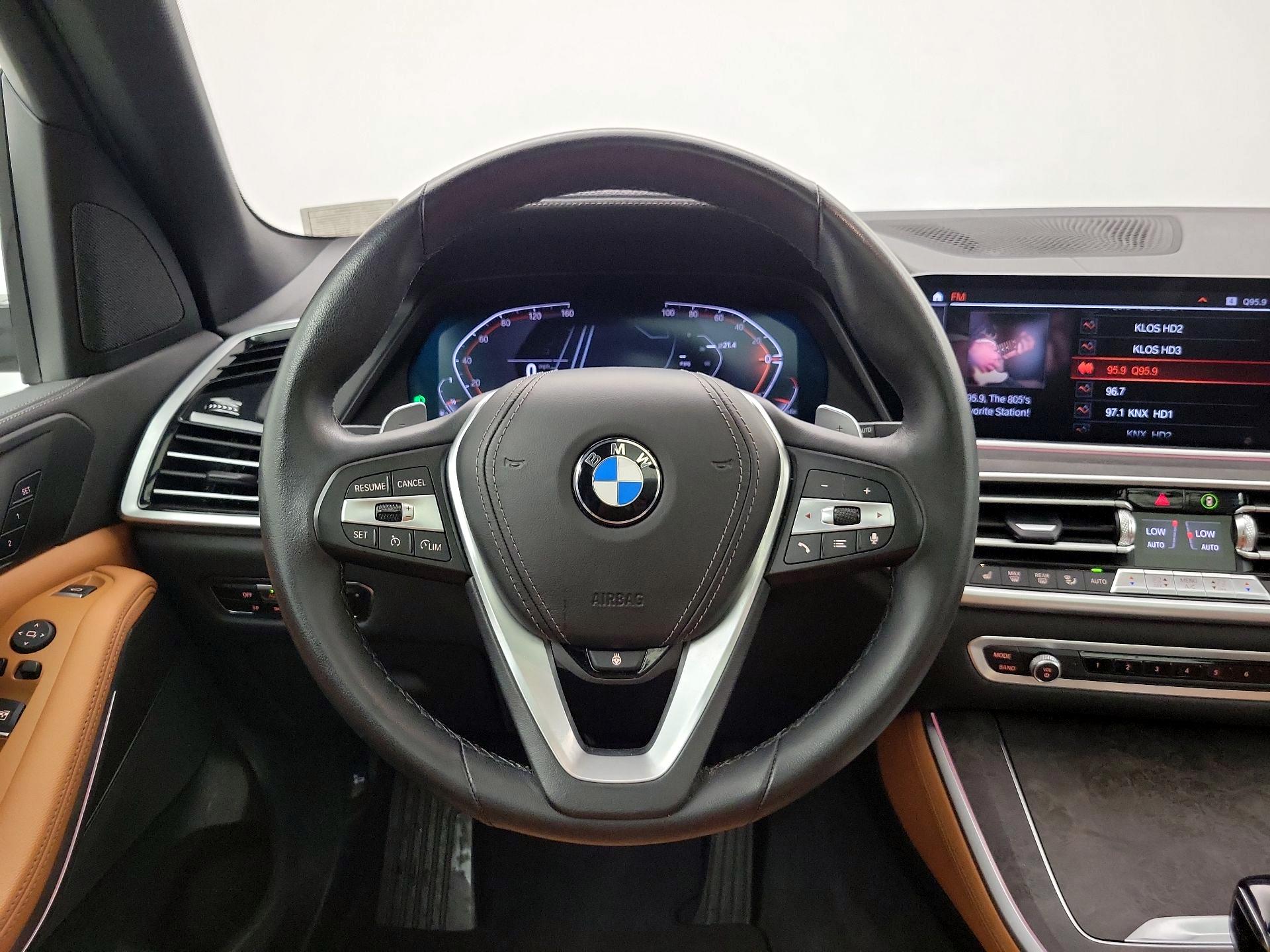 Thumbnail: 2022 BMW X5 - 10