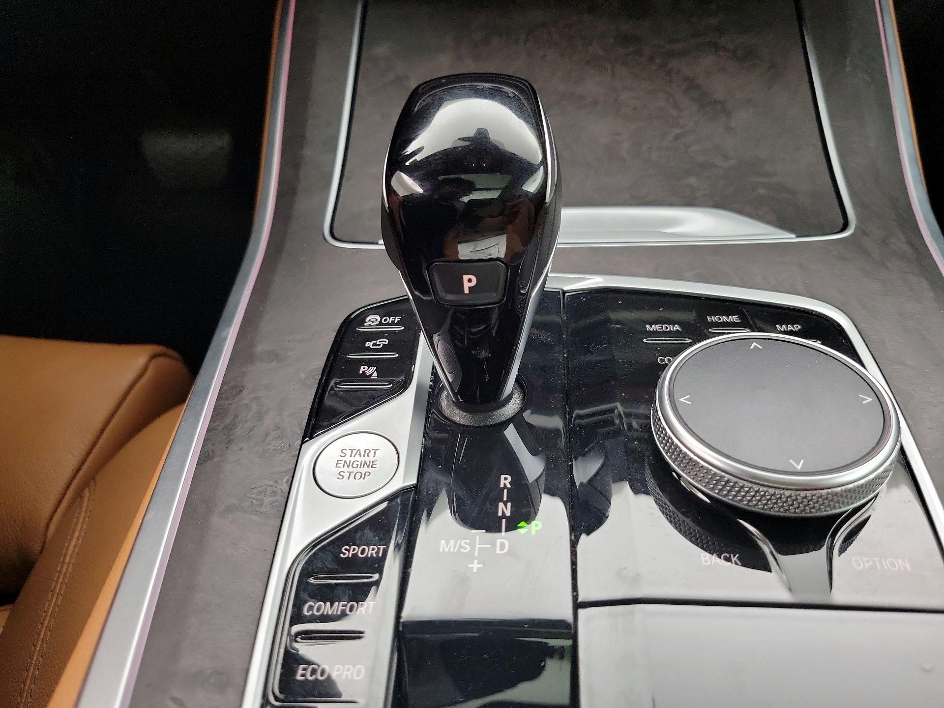 Thumbnail: 2022 BMW X5 - 18