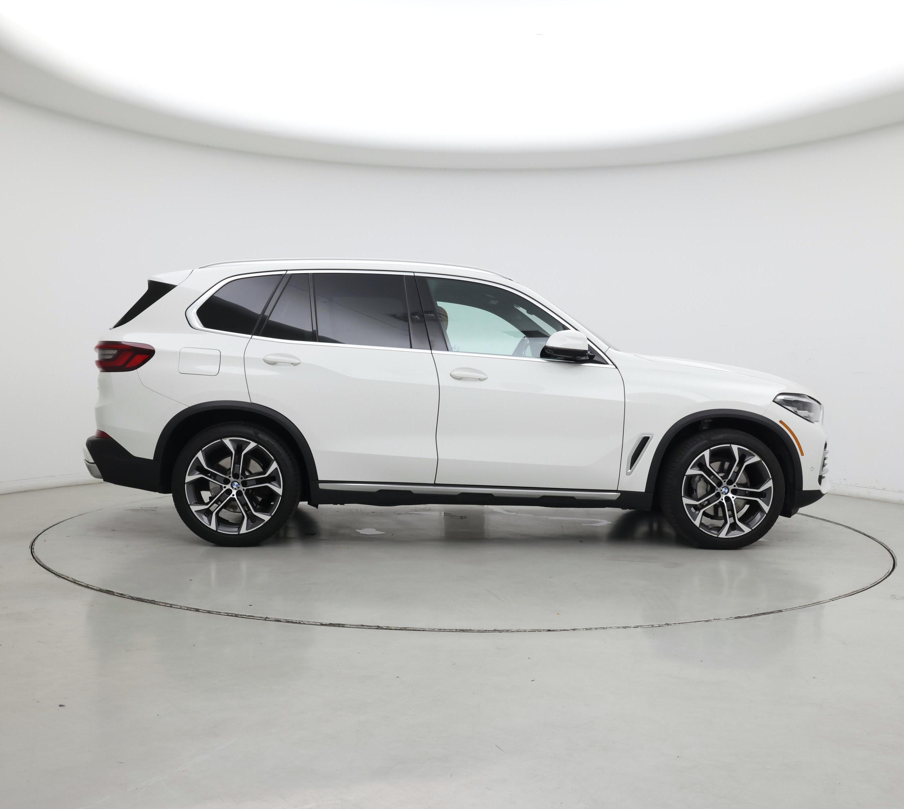 Thumbnail: 2022 BMW X5 - 7