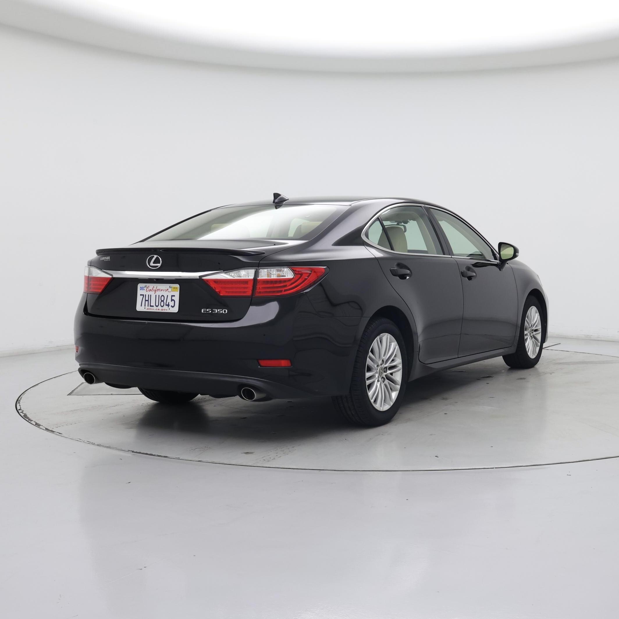 Thumbnail: 2015 Lexus ES - 8