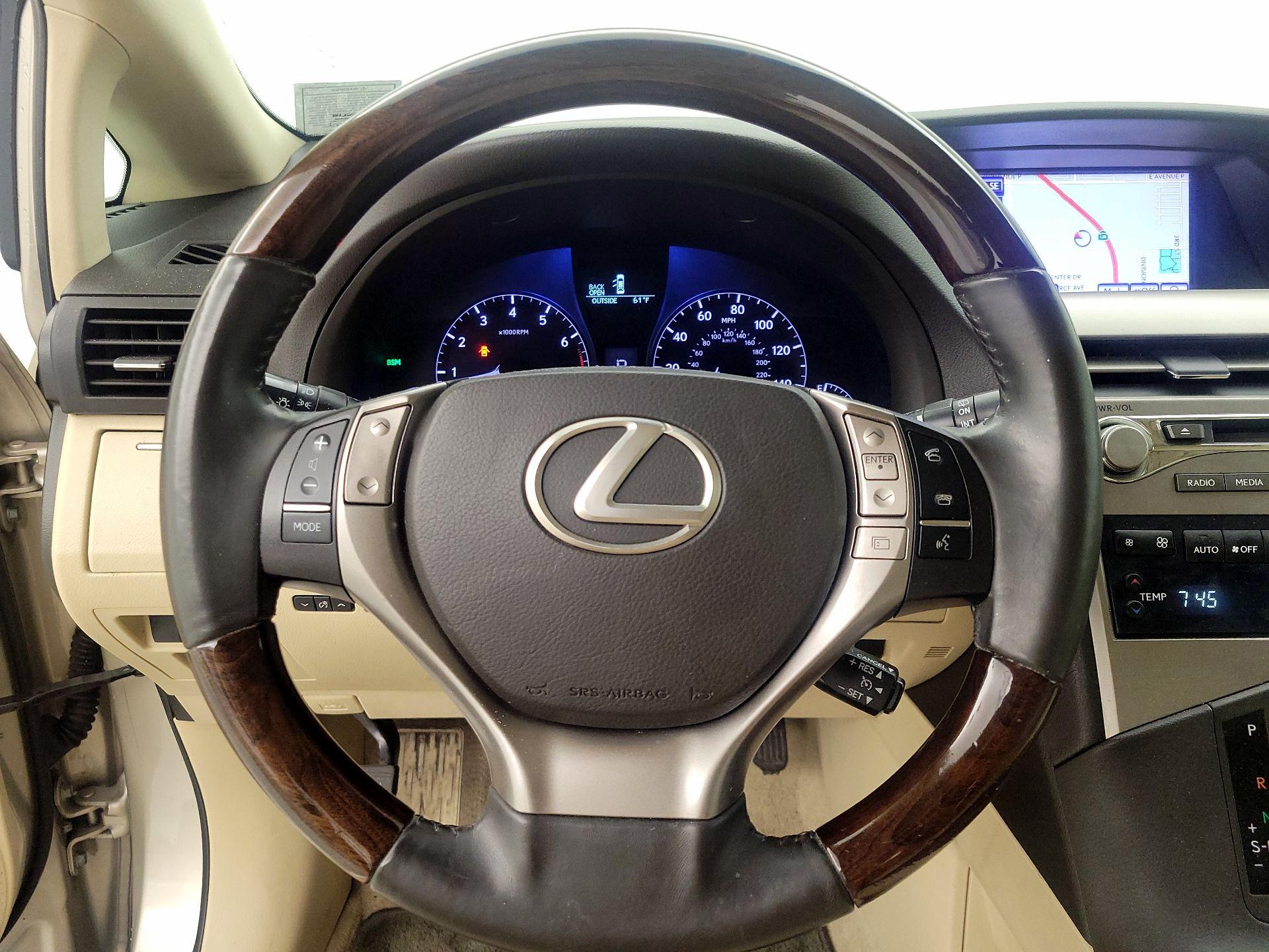 Thumbnail: 2014 Lexus RX - 10