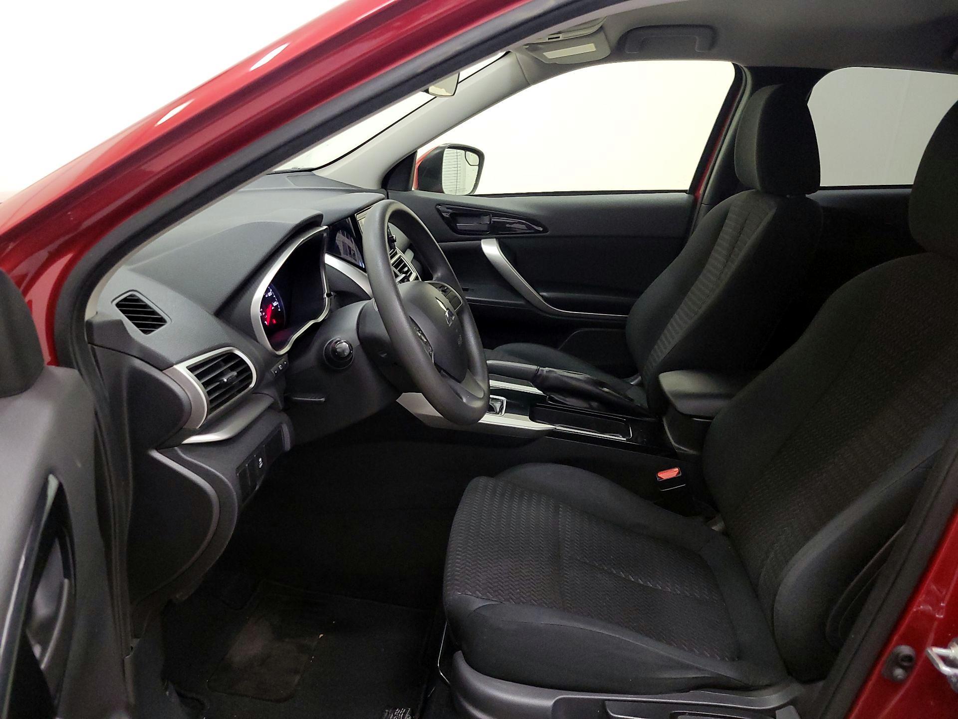 Thumbnail: 2018 Mitsubishi Eclipse Cross - 11