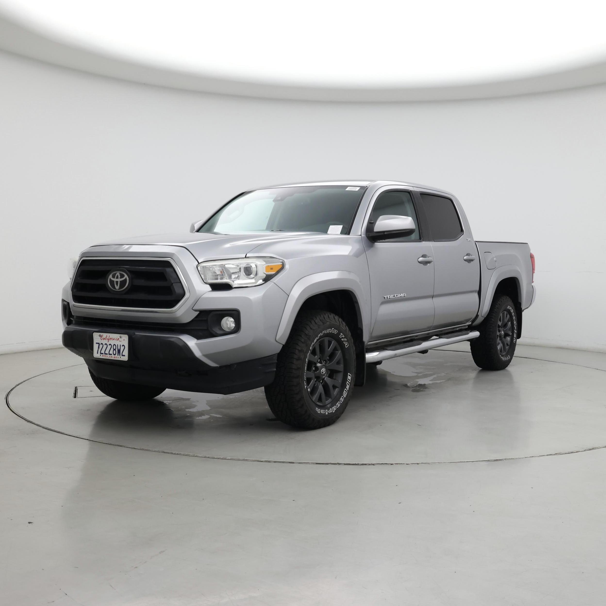 Thumbnail: 2020 Toyota Tacoma - 4