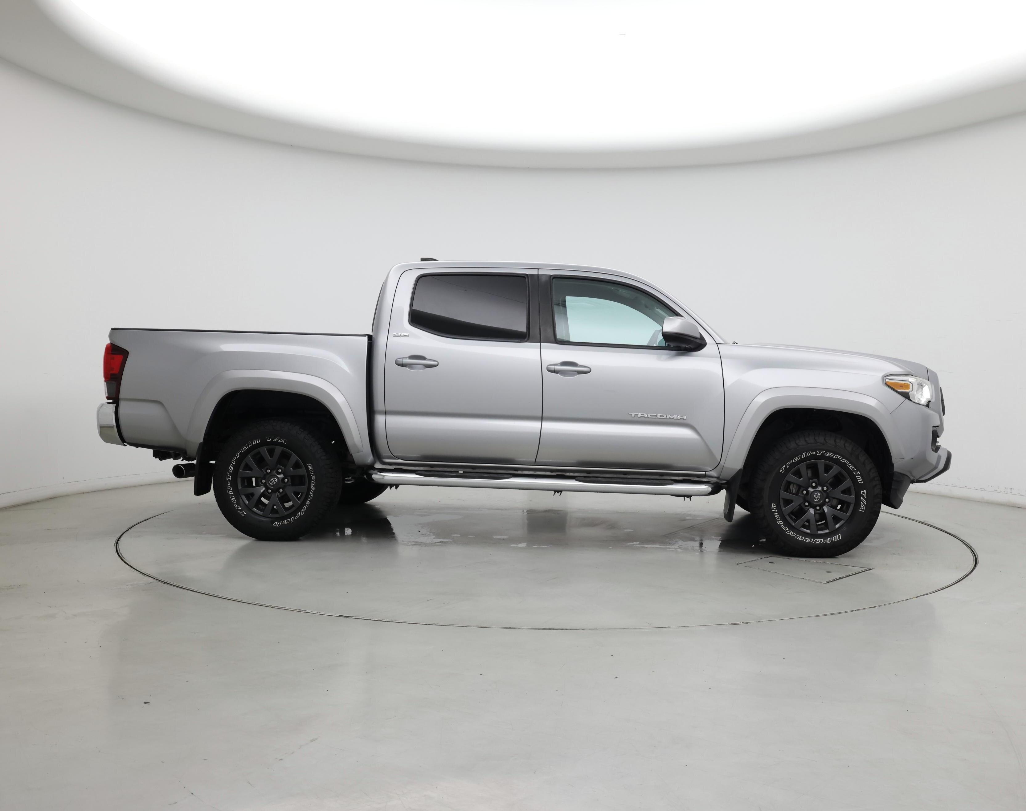 Thumbnail: 2020 Toyota Tacoma - 7