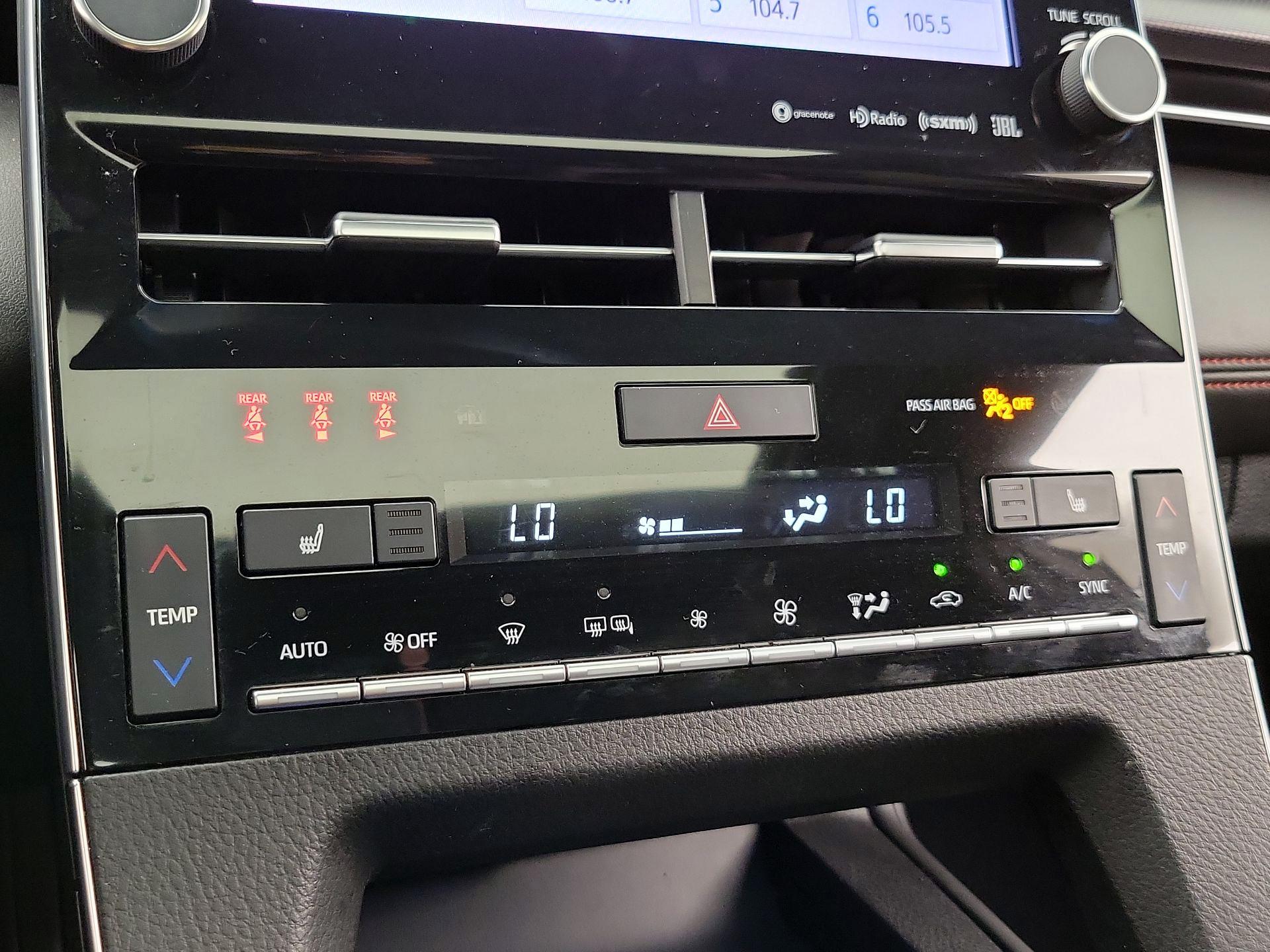 Thumbnail: 2020 Toyota Avalon - 17