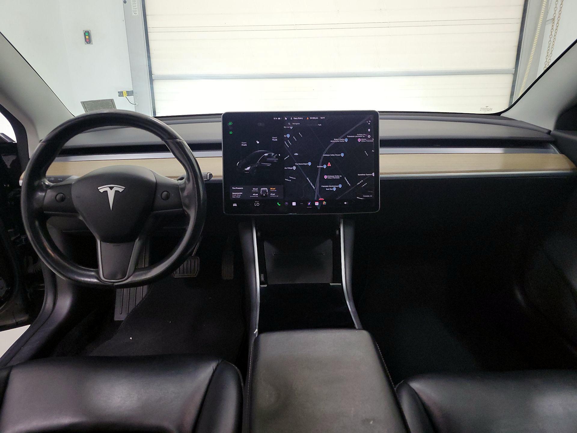 Thumbnail: 2019 Tesla Model 3 - 9