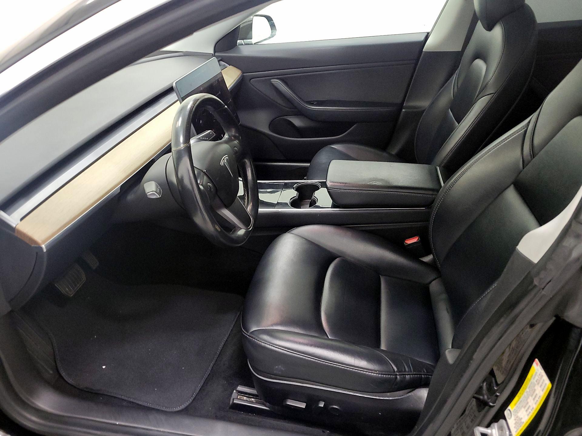 Thumbnail: 2019 Tesla Model 3 - 11