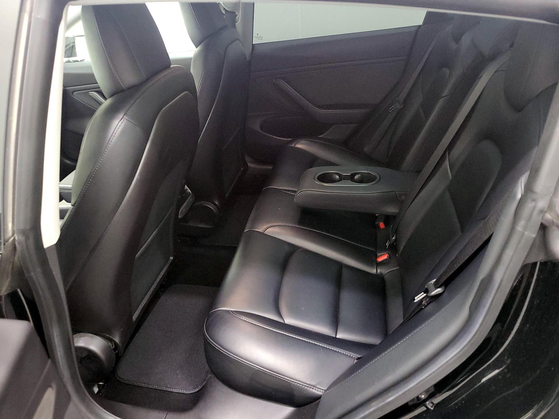 Thumbnail: 2019 Tesla Model 3 - 18