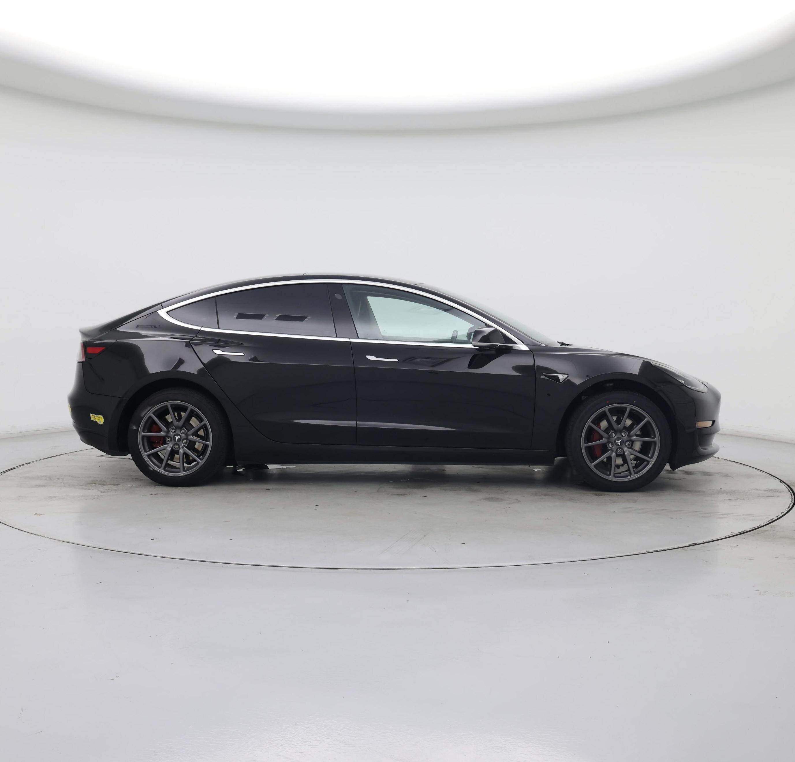 Thumbnail: 2019 Tesla Model 3 - 7