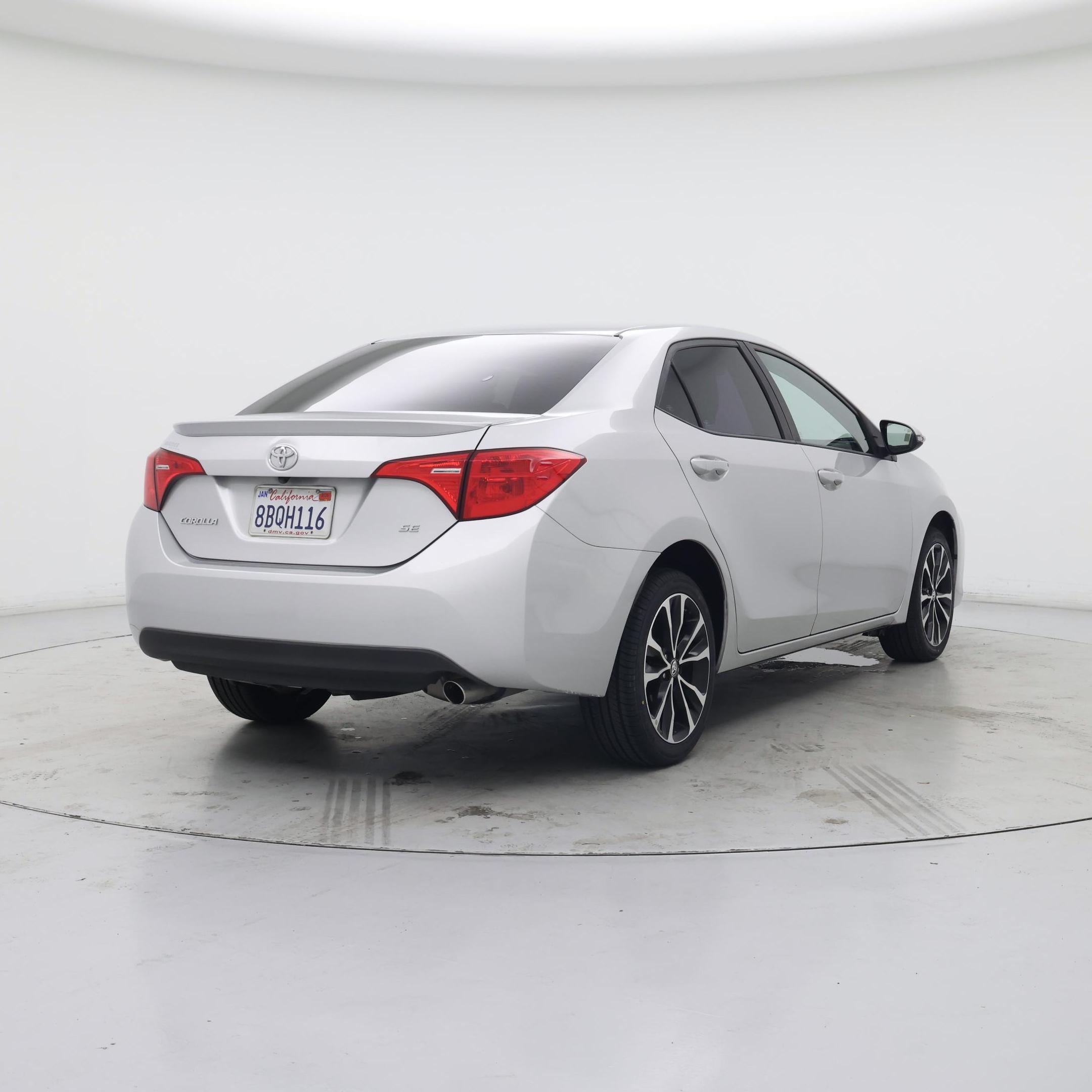 Thumbnail: 2018 Toyota Corolla - 8
