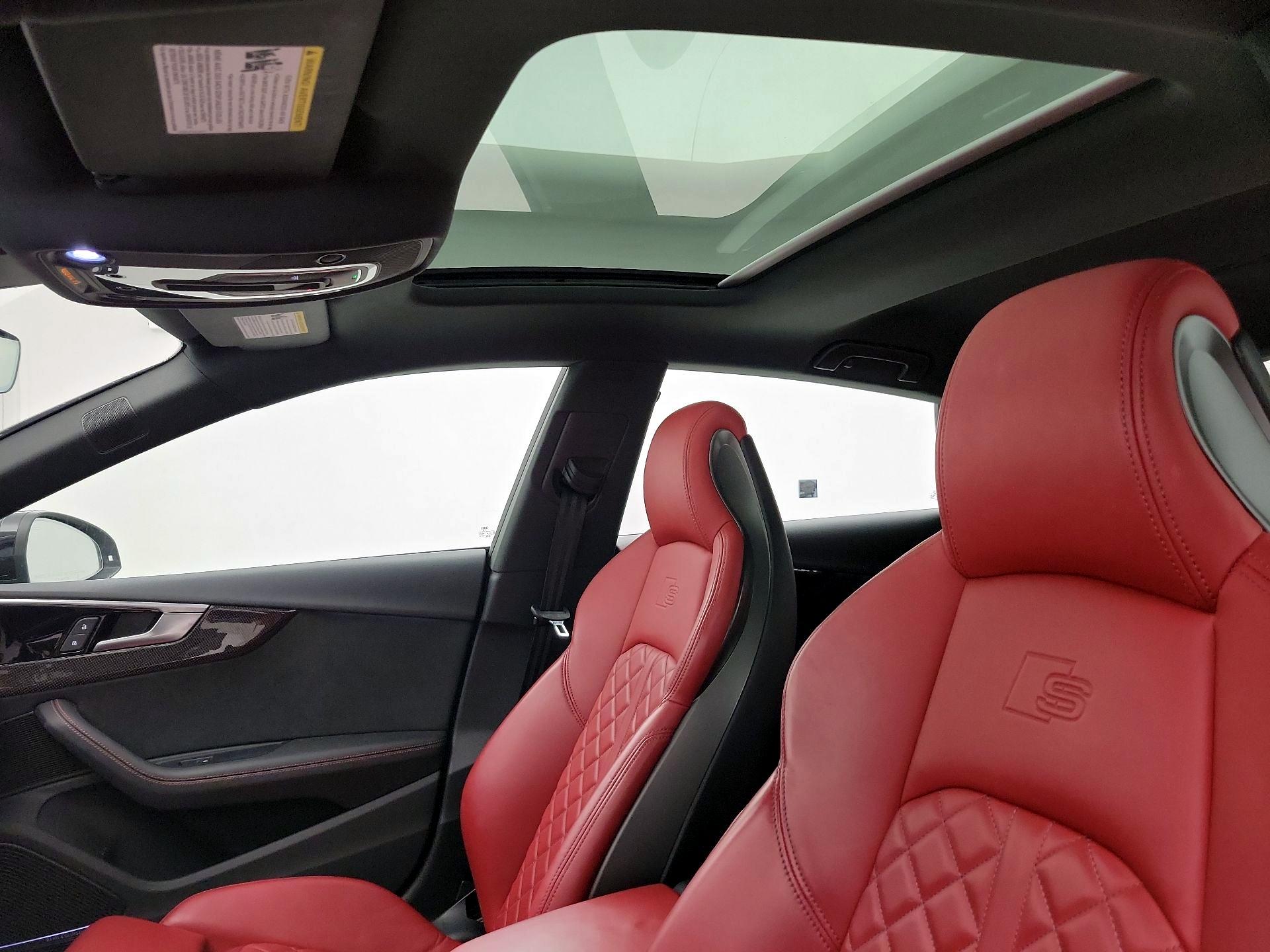 Thumbnail: 2022 Audi S5 - 19
