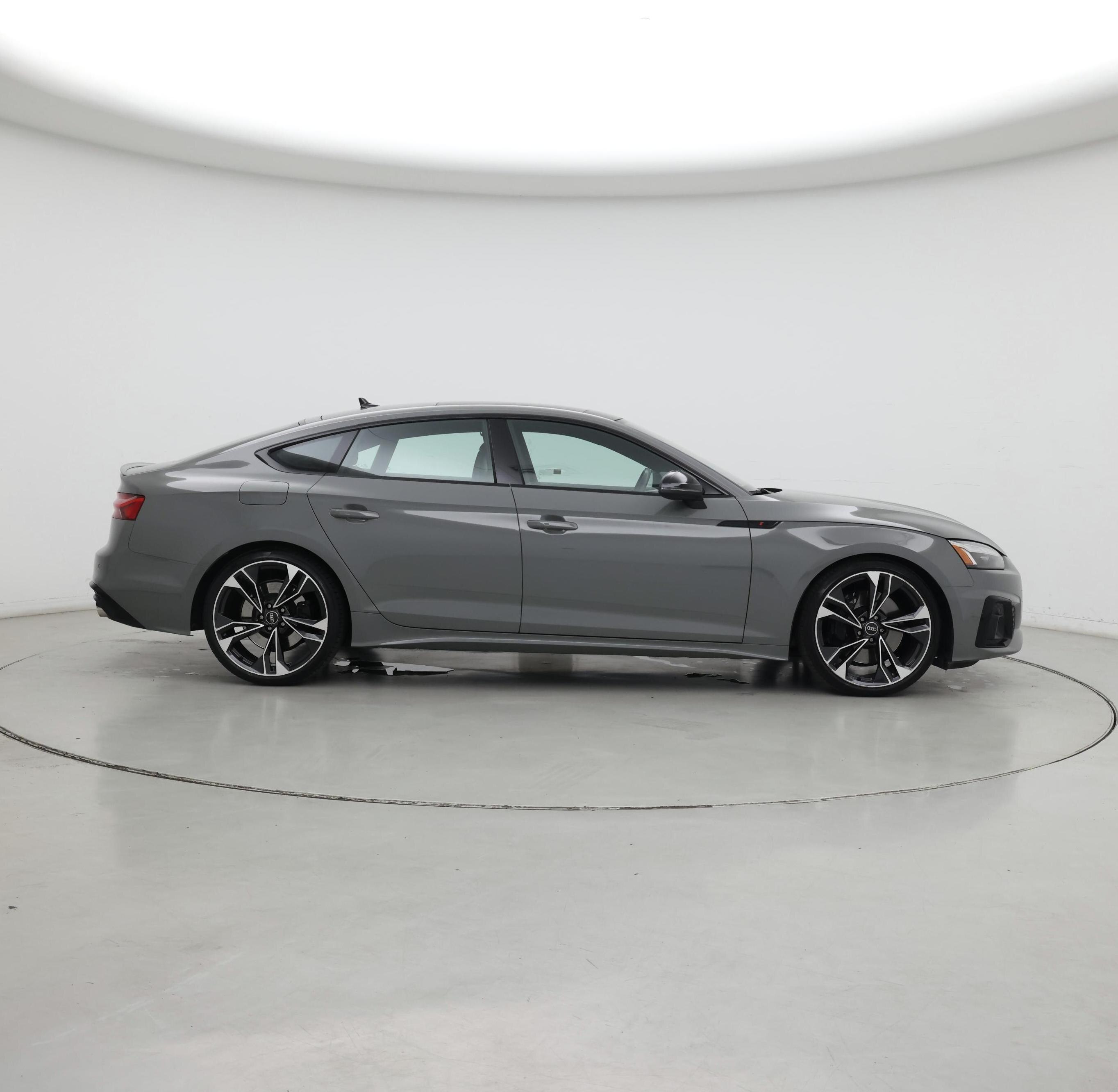 Thumbnail: 2022 Audi S5 - 7