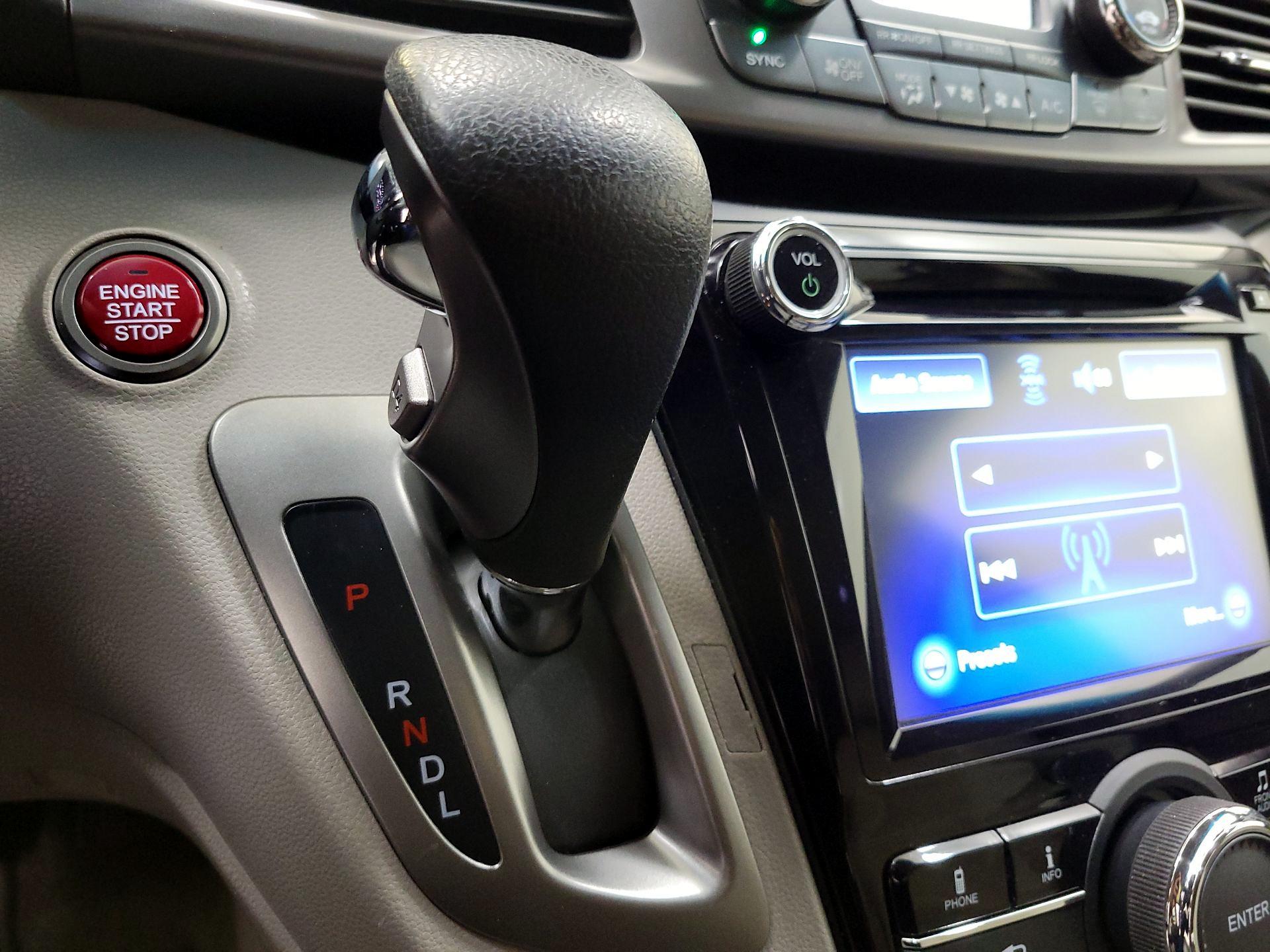 Thumbnail: 2016 Honda Odyssey - 17