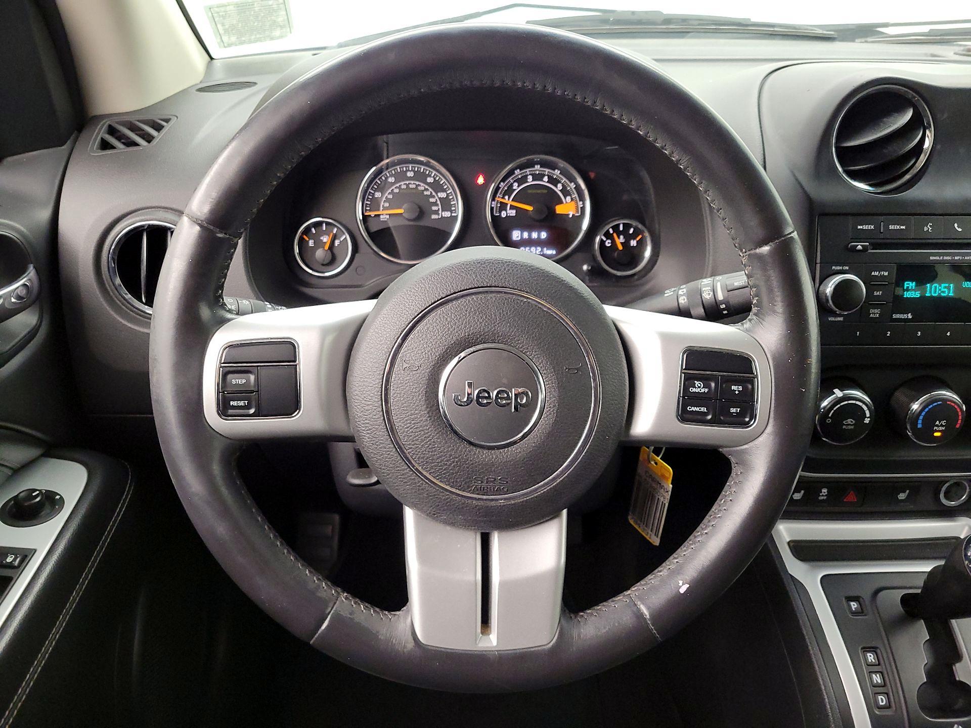 Thumbnail: 2016 Jeep Compass - 10