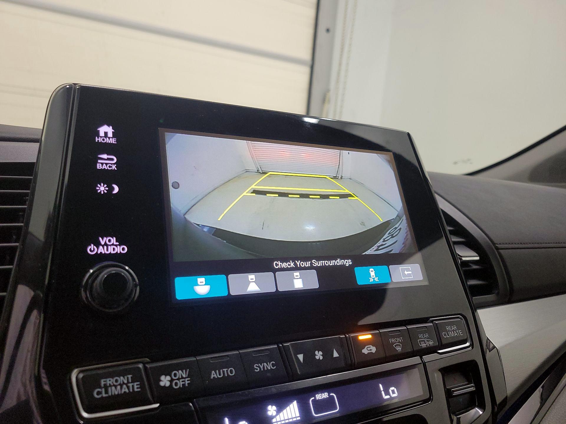 Thumbnail: 2019 Honda Odyssey - 14