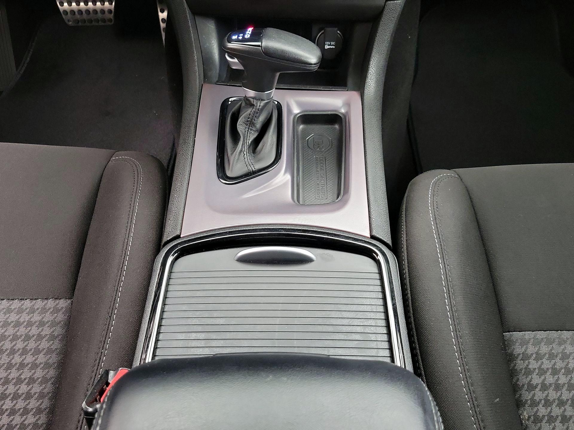 Thumbnail: 2022 Dodge Charger - 17