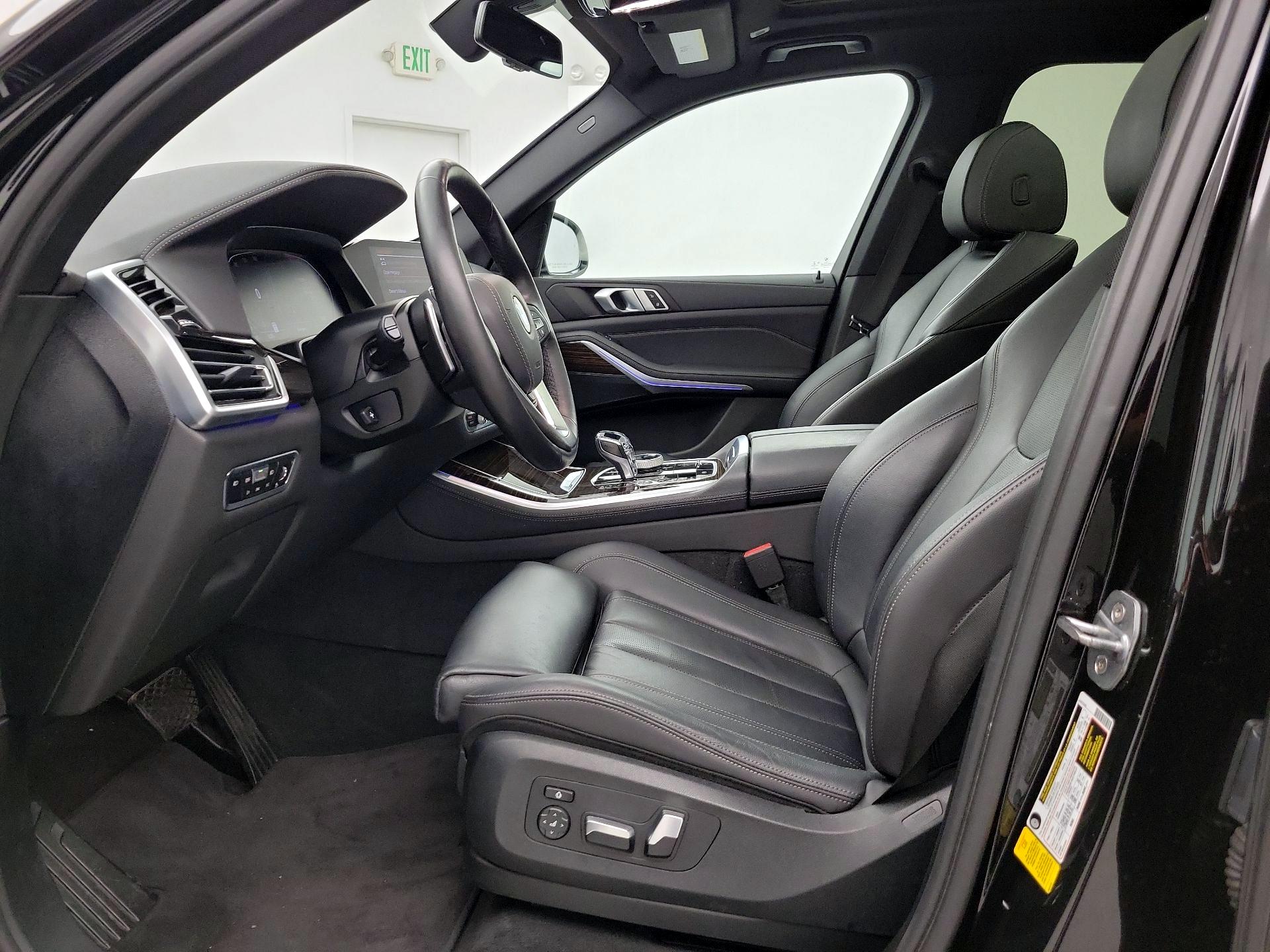 Thumbnail: 2020 BMW X5 - 11