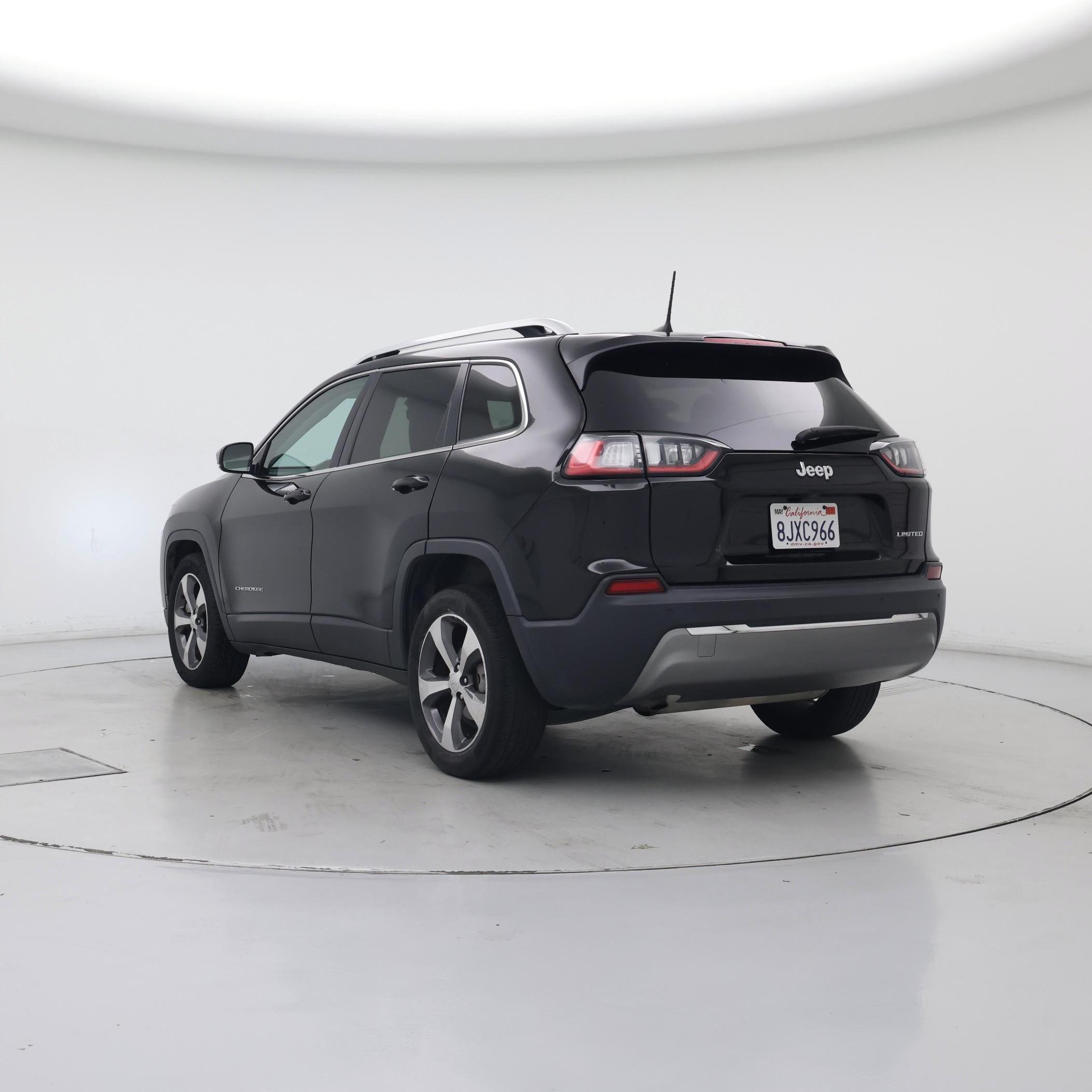 Thumbnail: 2019 Jeep Cherokee - 2