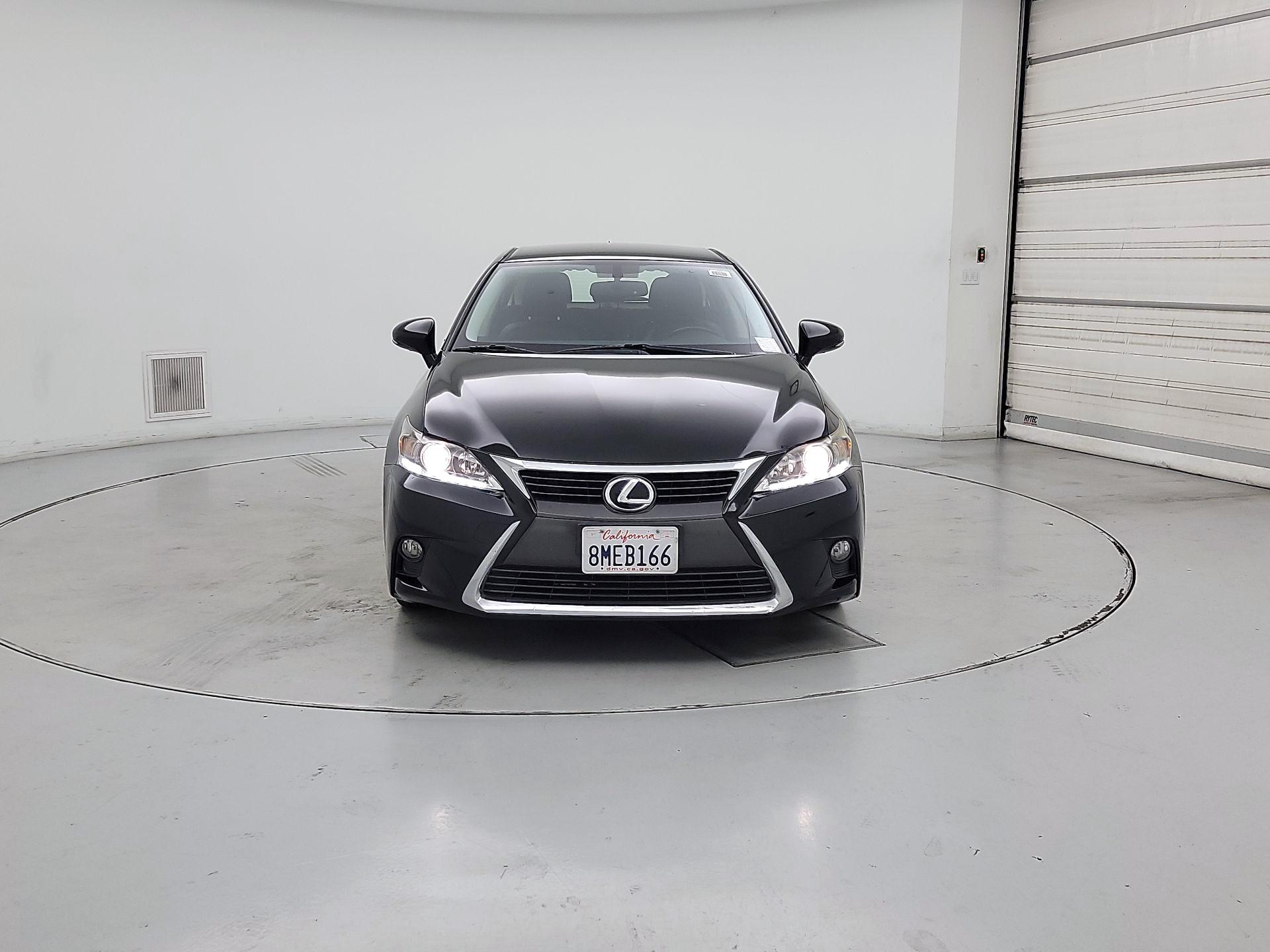 Thumbnail: 2016 Lexus CT - 2