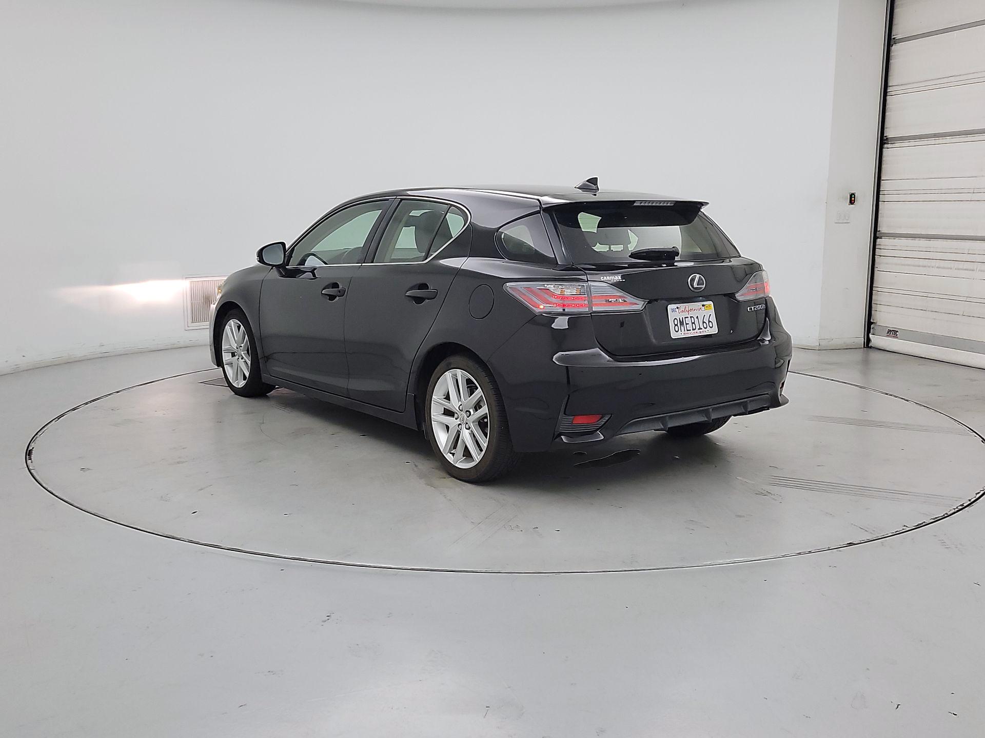 Thumbnail: 2016 Lexus CT - 7