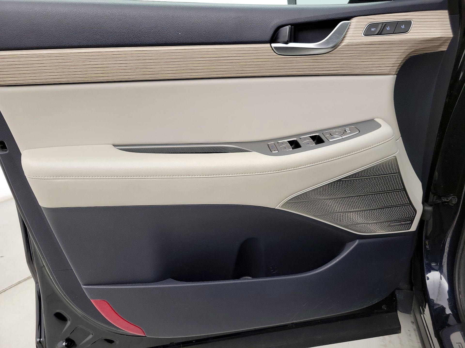 Thumbnail: 2022 Hyundai Palisade - 12