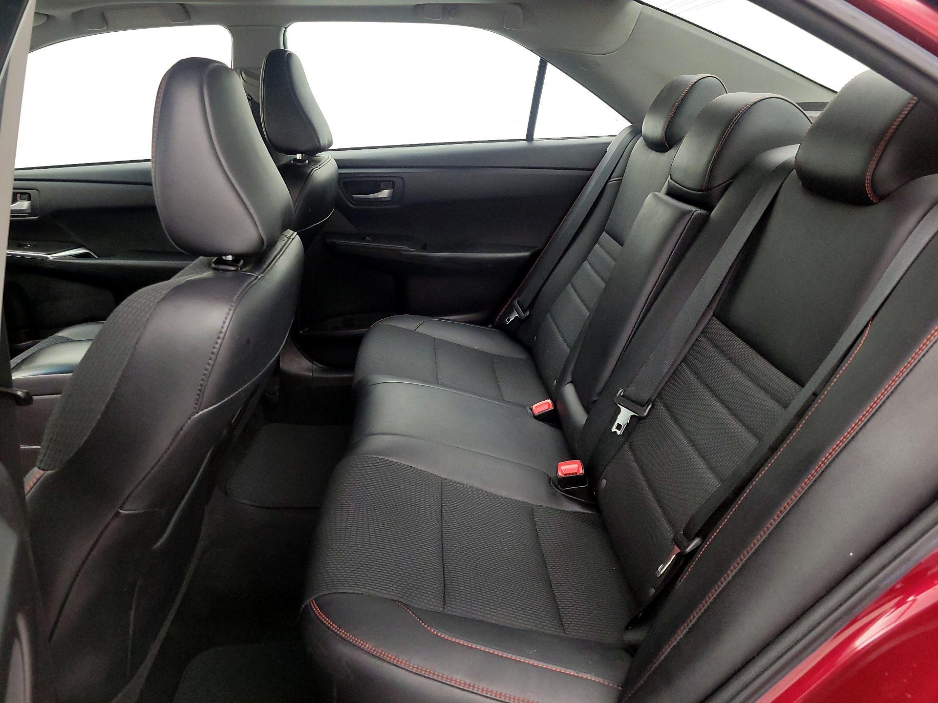 Thumbnail: 2017 Toyota Camry - 19