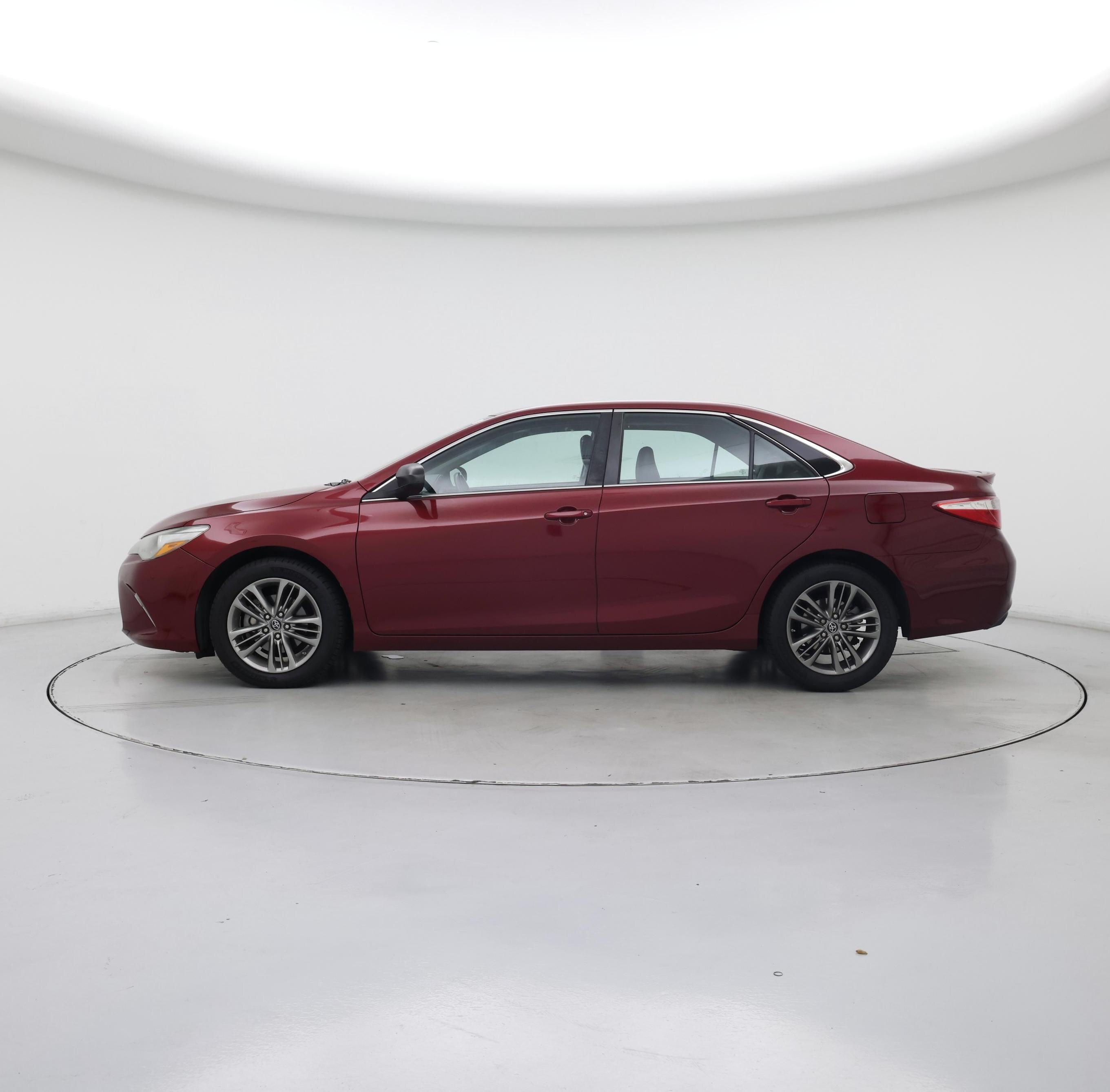 Thumbnail: 2017 Toyota Camry - 3