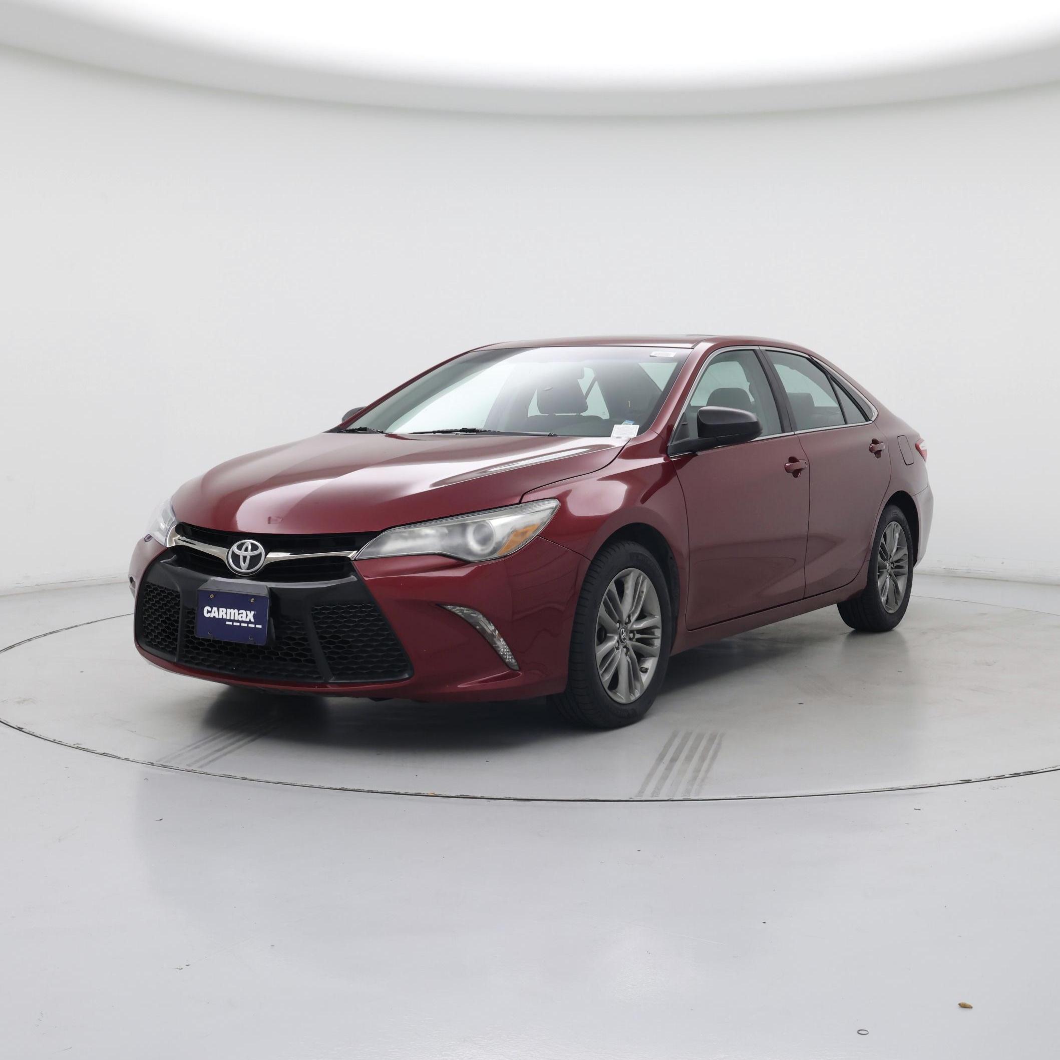 Thumbnail: 2017 Toyota Camry - 4
