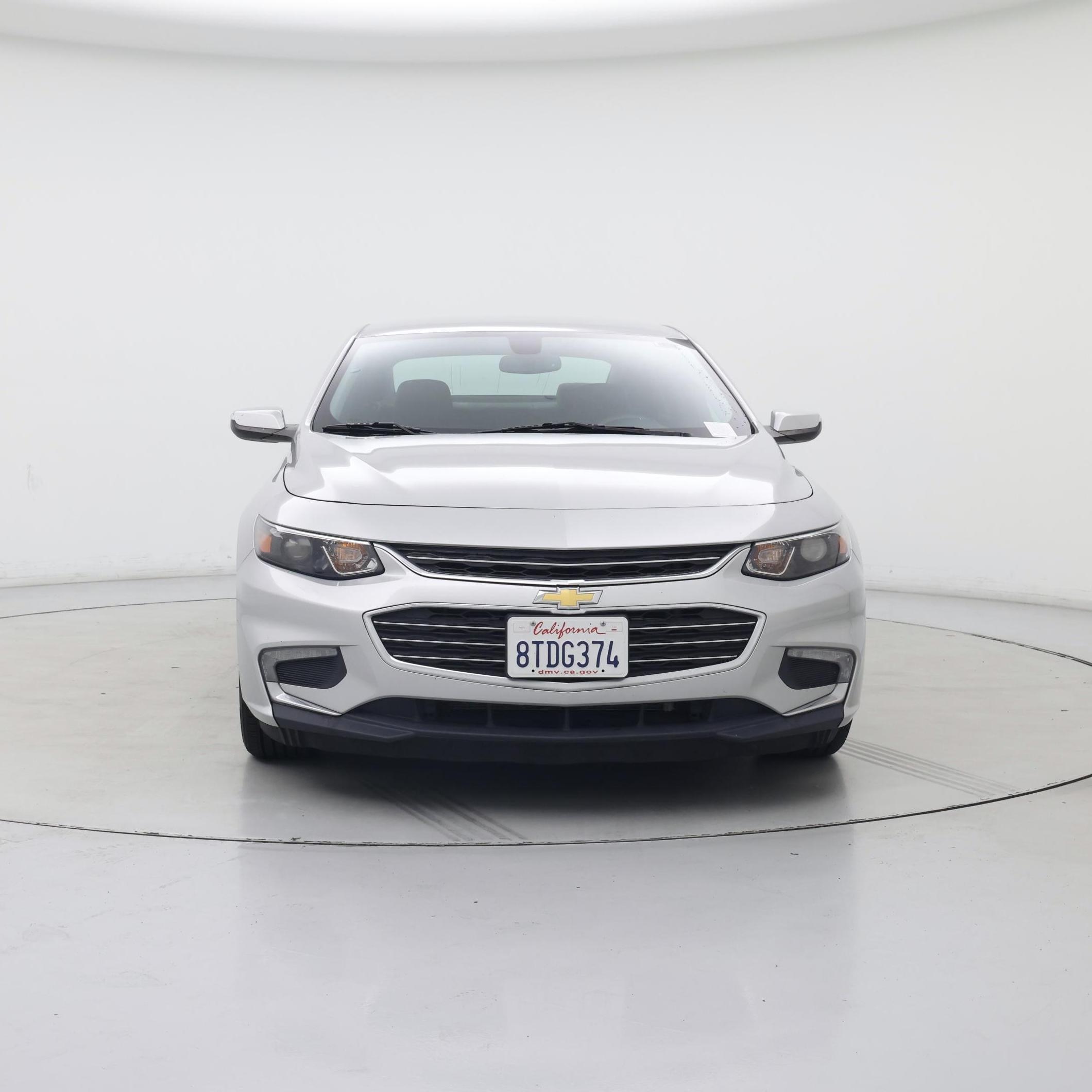 Thumbnail: 2017 Chevrolet Malibu - 5
