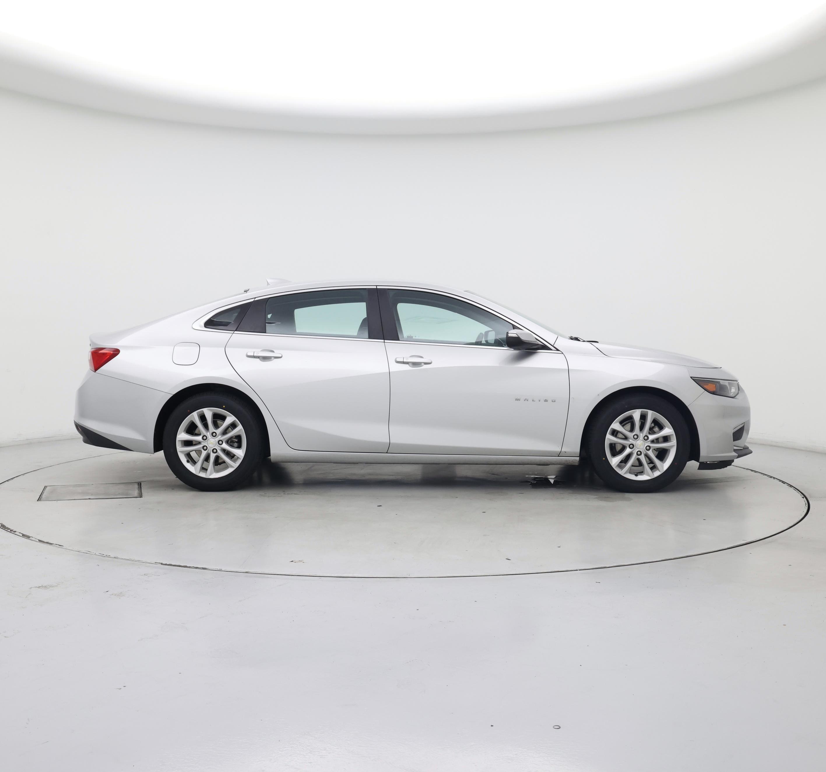 Thumbnail: 2017 Chevrolet Malibu - 7