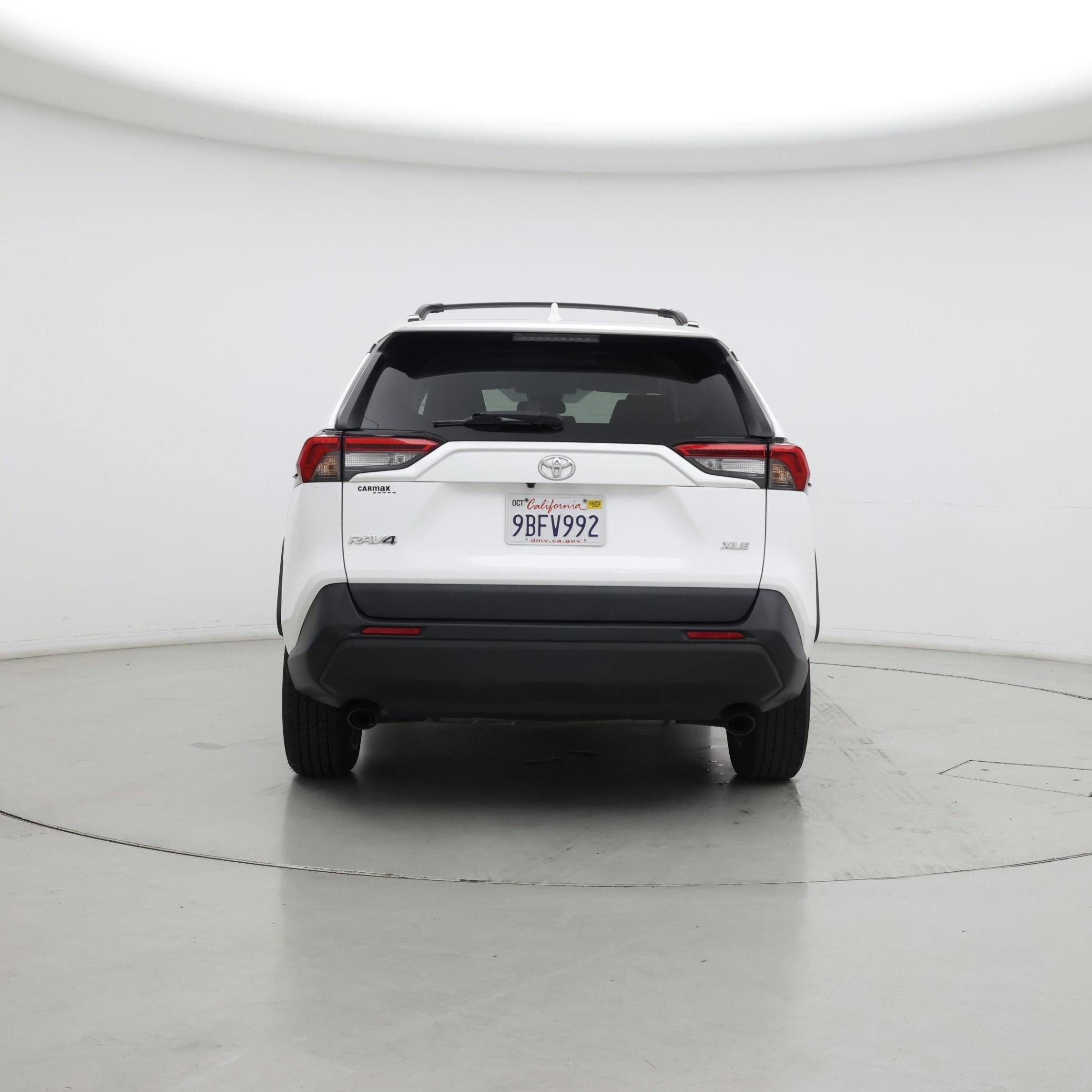 Thumbnail: 2021 Toyota RAV4 - 6