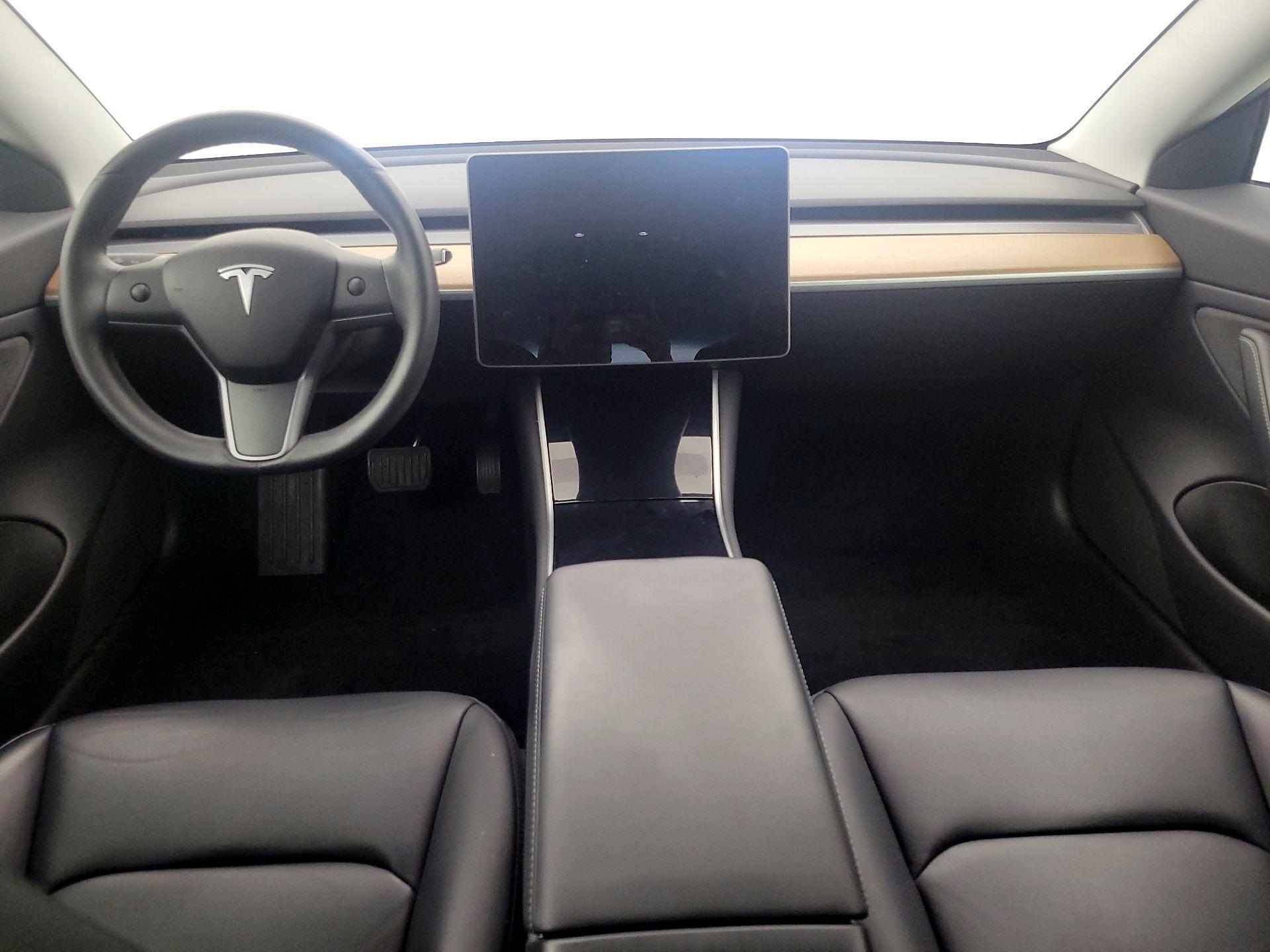 Thumbnail: 2019 Tesla Model 3 - 9