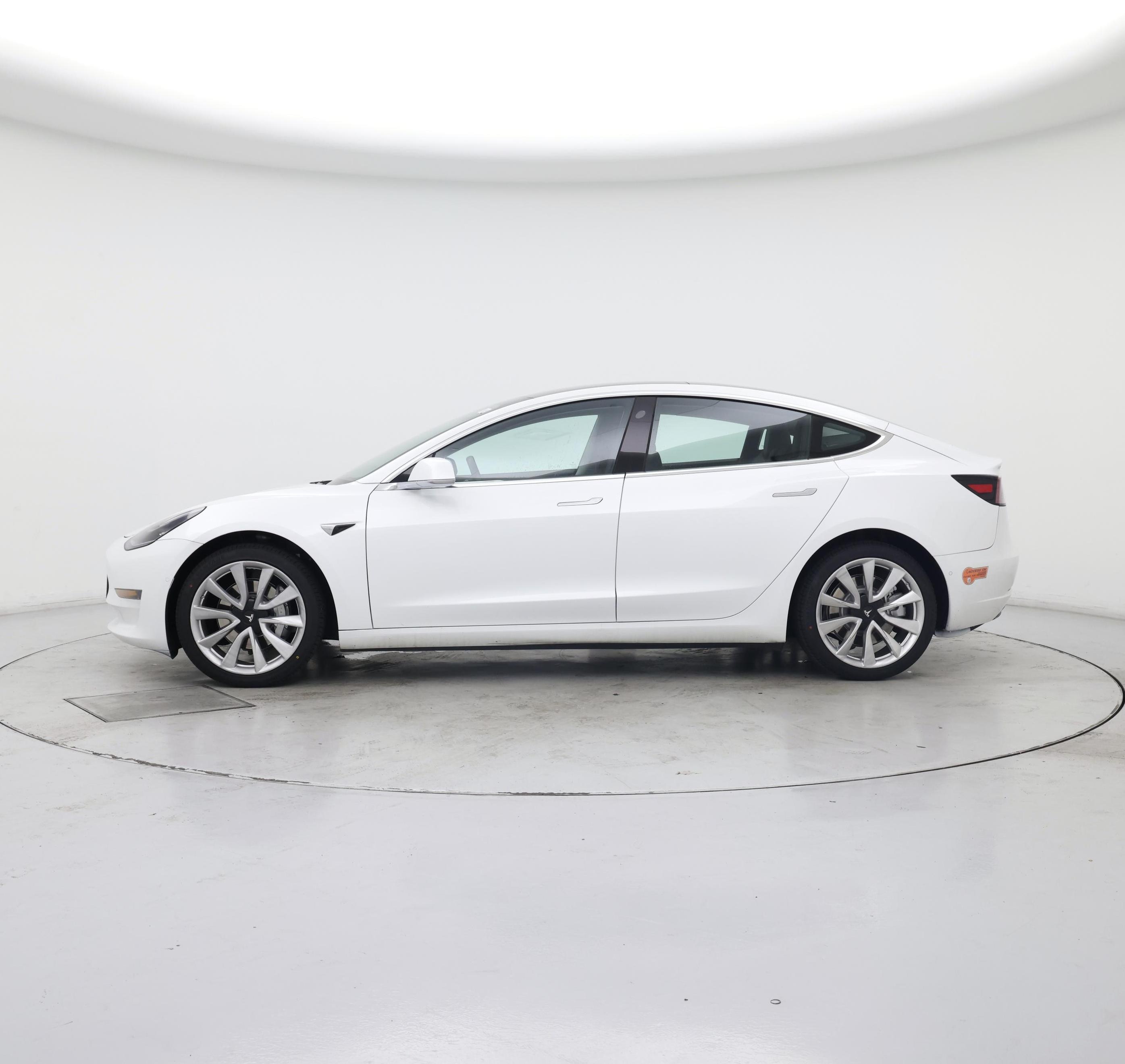 Thumbnail: 2019 Tesla Model 3 - 3