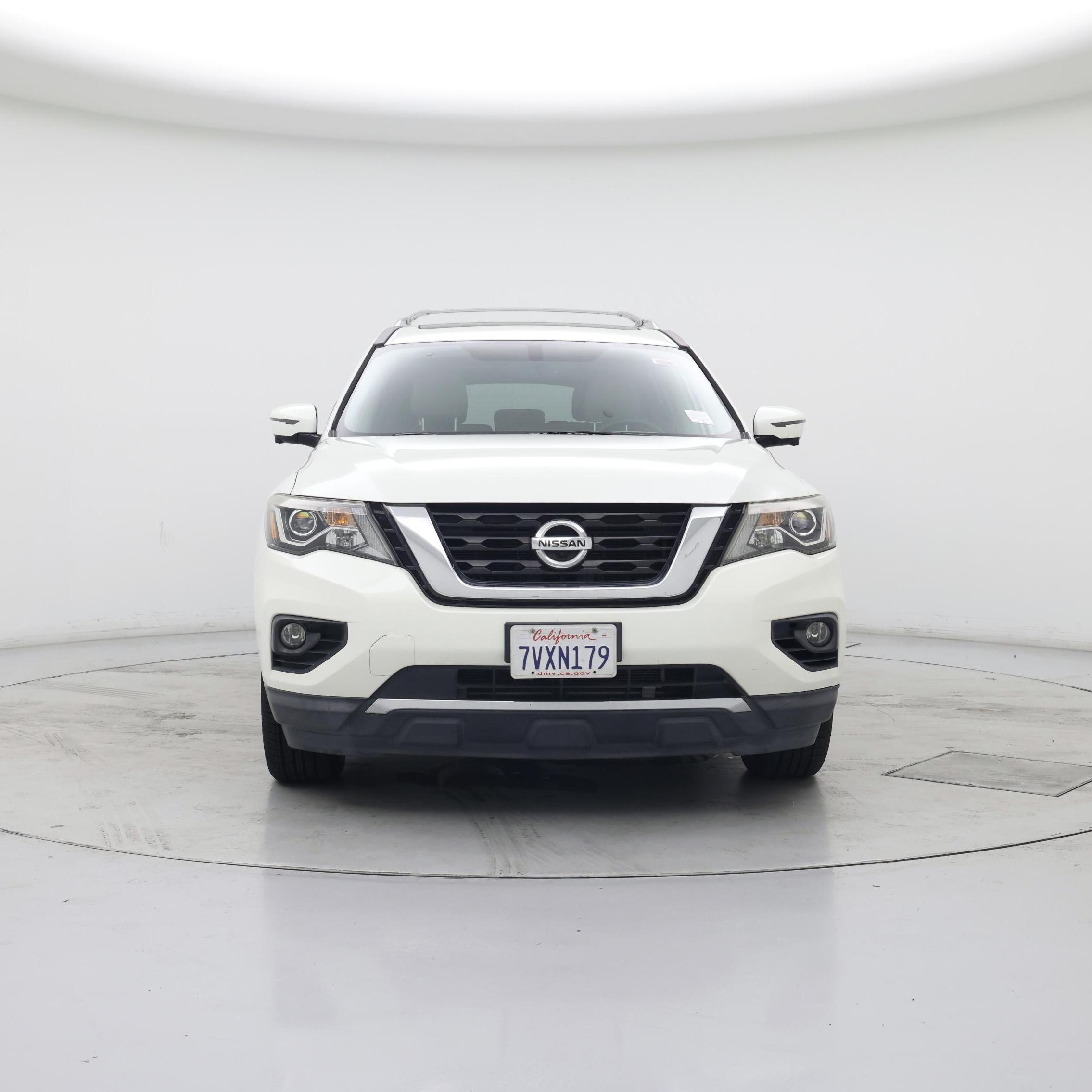 Thumbnail: 2017 Nissan Pathfinder - 5
