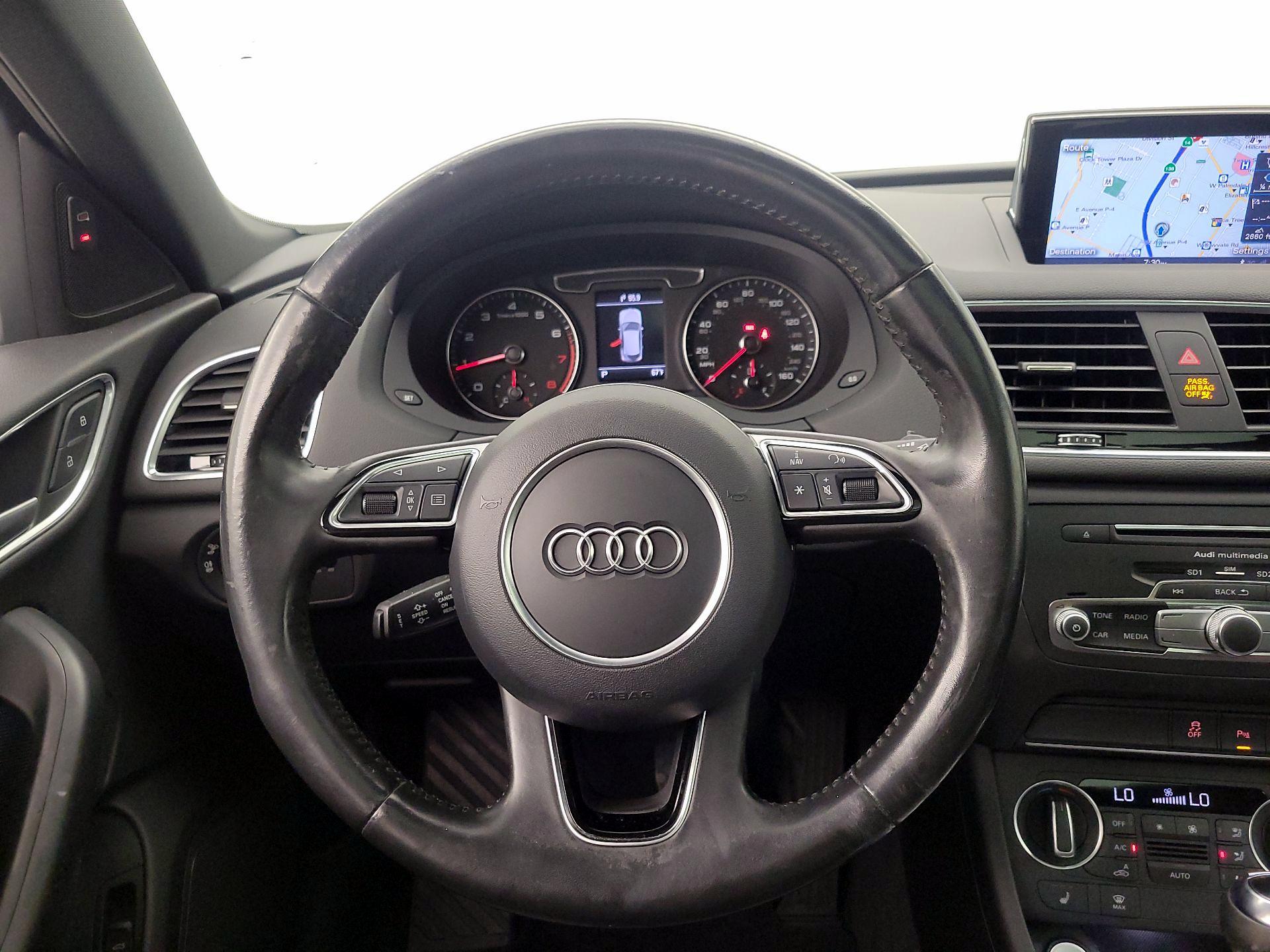 Thumbnail: 2017 Audi Q3 - 10