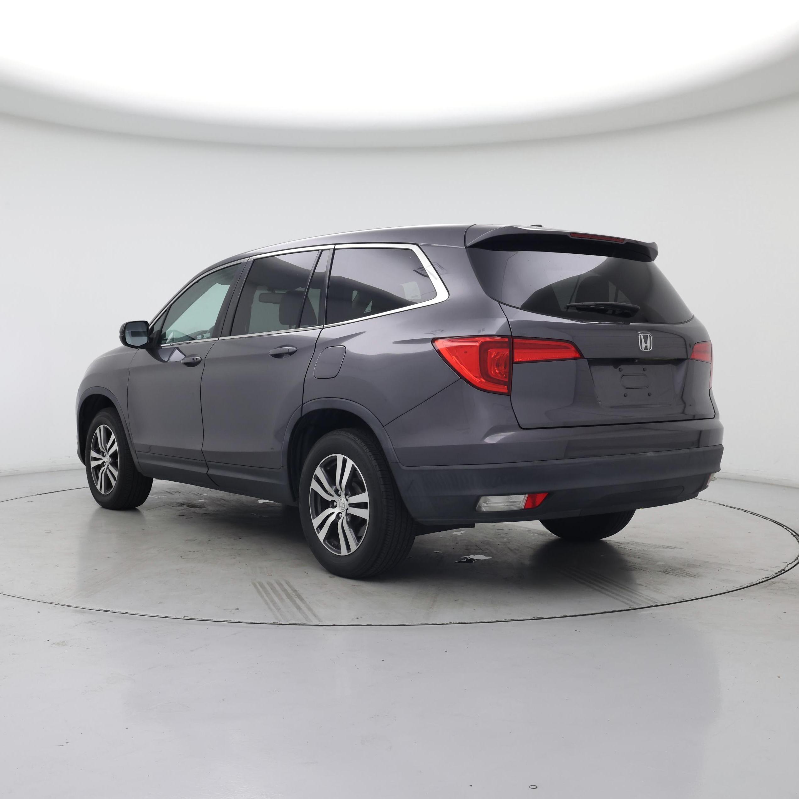 Thumbnail: 2018 Honda Pilot - 2