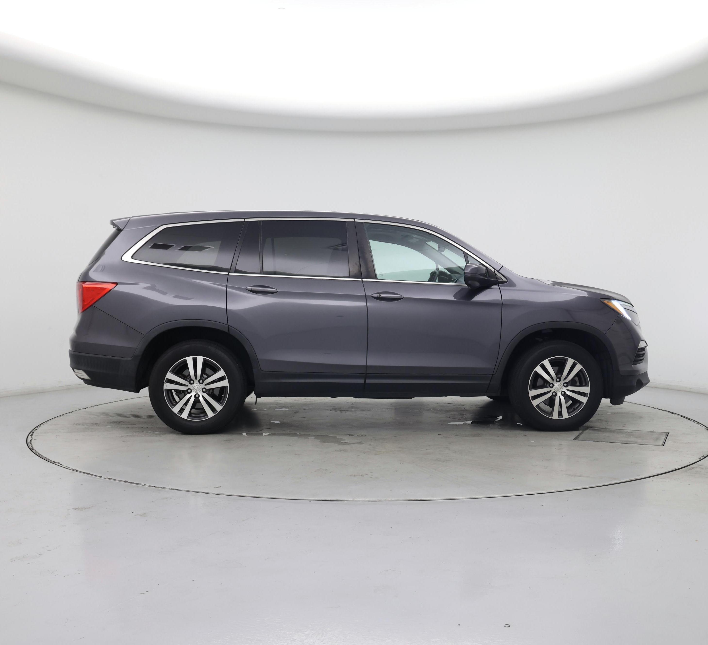 Thumbnail: 2018 Honda Pilot - 7