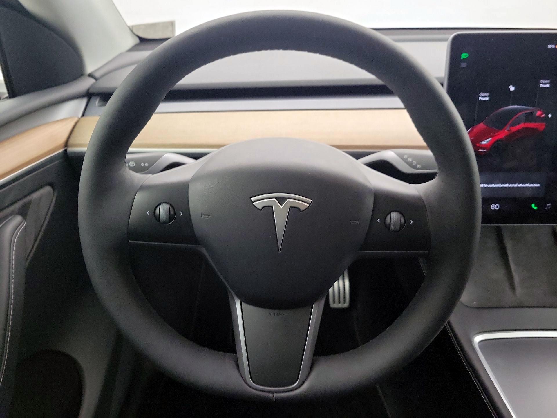 Thumbnail: 2022 Tesla Model Y - 10
