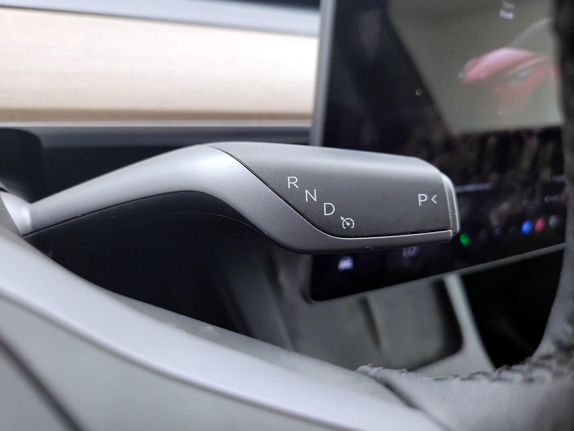 Thumbnail: 2022 Tesla Model Y - 17