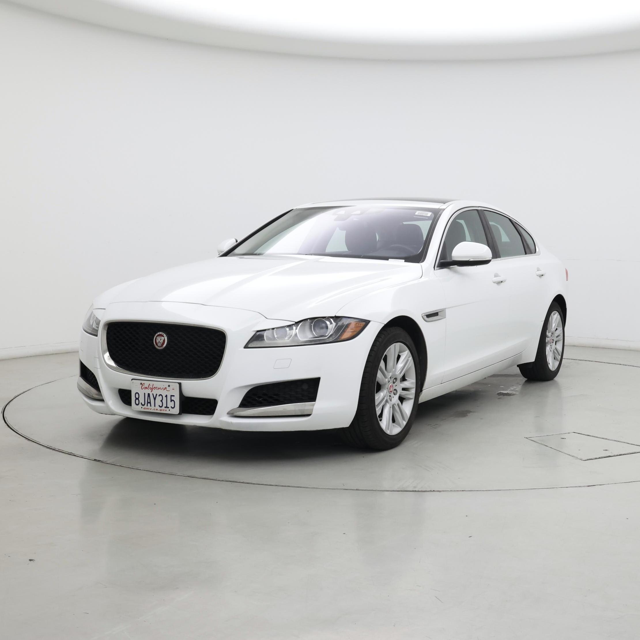 Thumbnail: 2016 Jaguar XF - 4