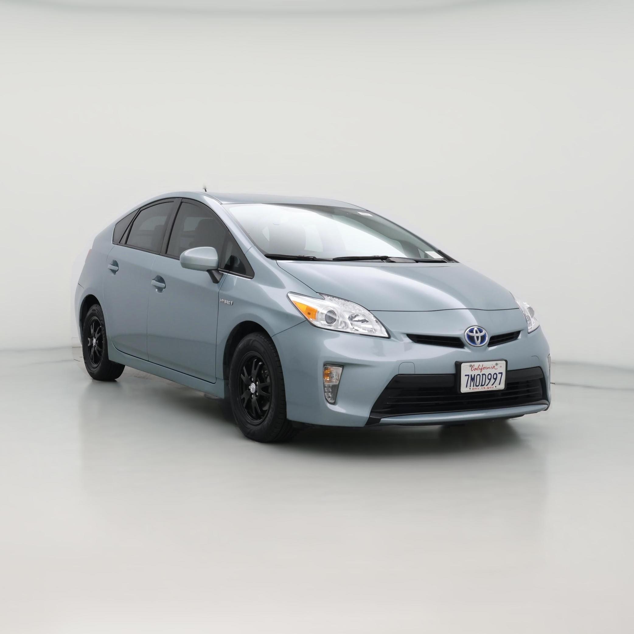 Thumbnail: 2015 Toyota Prius - 1