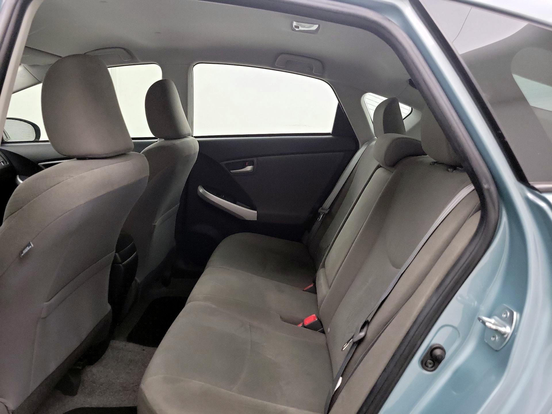Thumbnail: 2015 Toyota Prius - 19
